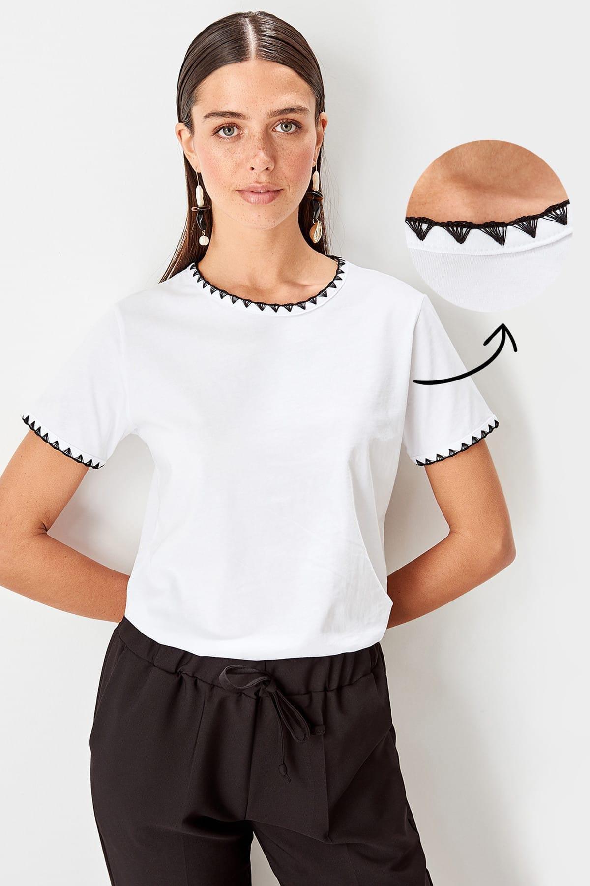 White Regular T-Shirt, , large image number 4