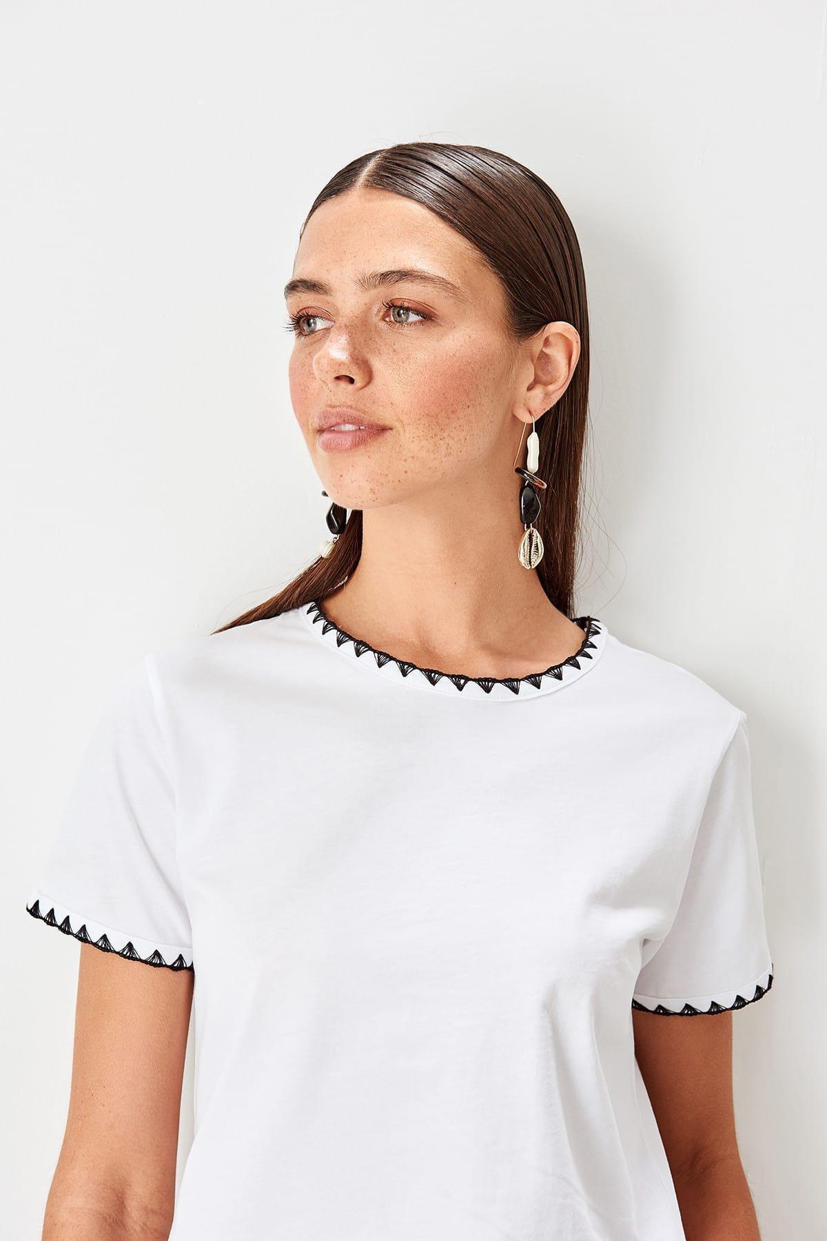 White Regular T-Shirt, , large image number 6