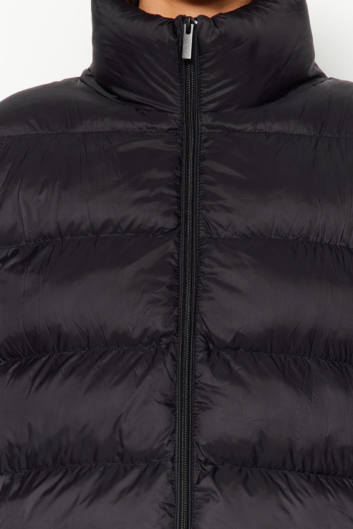 Black Puffer Jacket, BLACK, large image number 3
