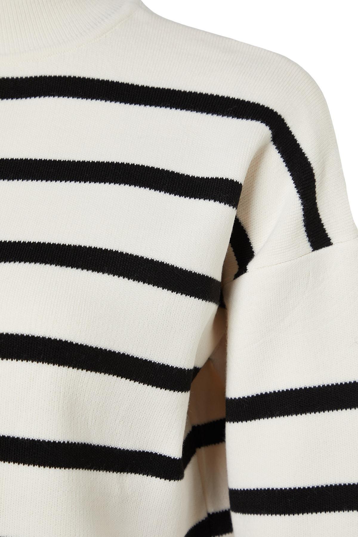 Black Striped Sweater Co-Ord Set, , large image number 7