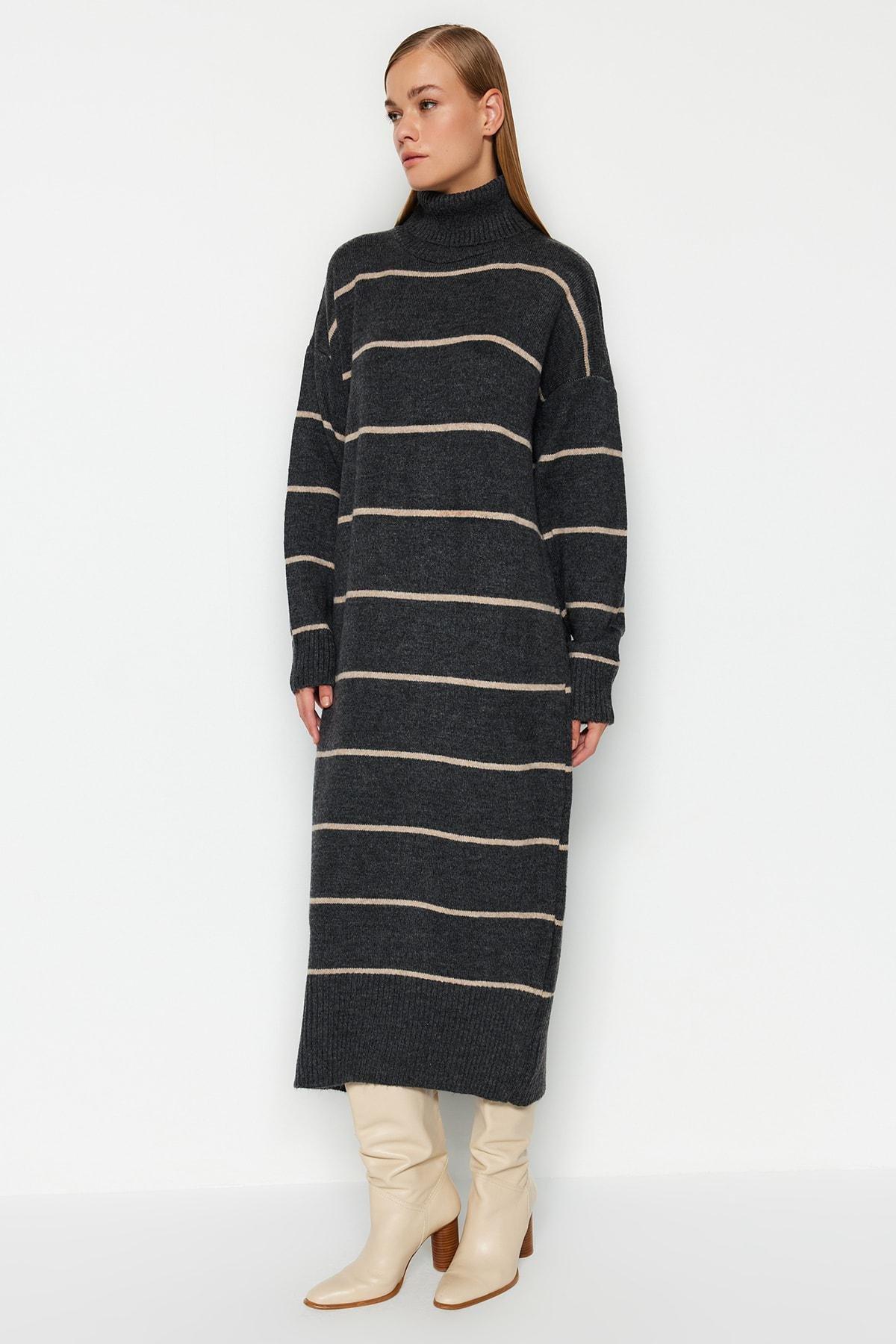 Striped Sweater Maxi Dress, , large image number 2
