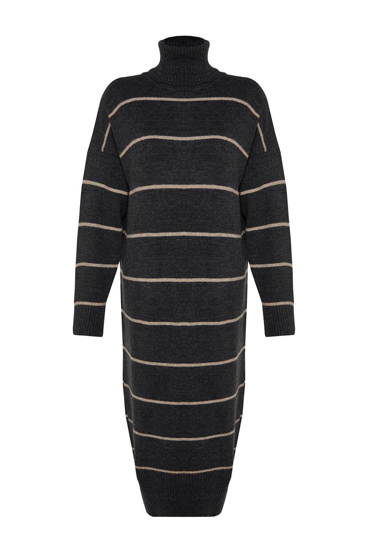 Striped Sweater Maxi Dress, , large image number 6