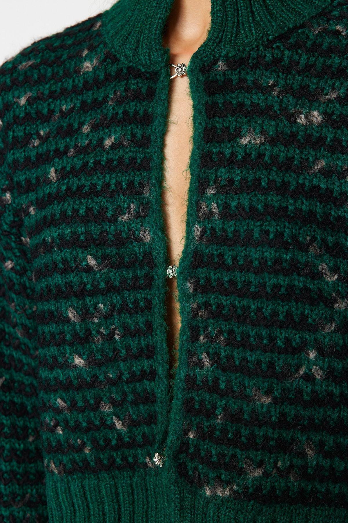 Green Gradient Knitted Cardigan, , large image number 4