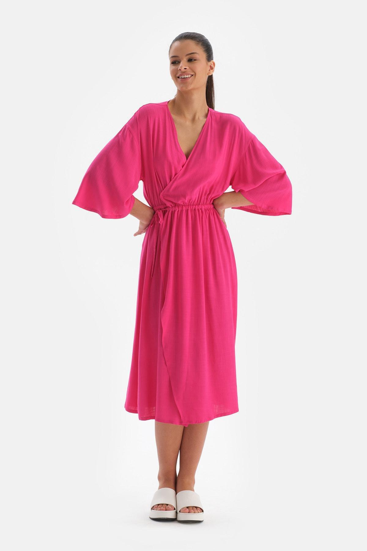 Dagi - Pink Robe Dress