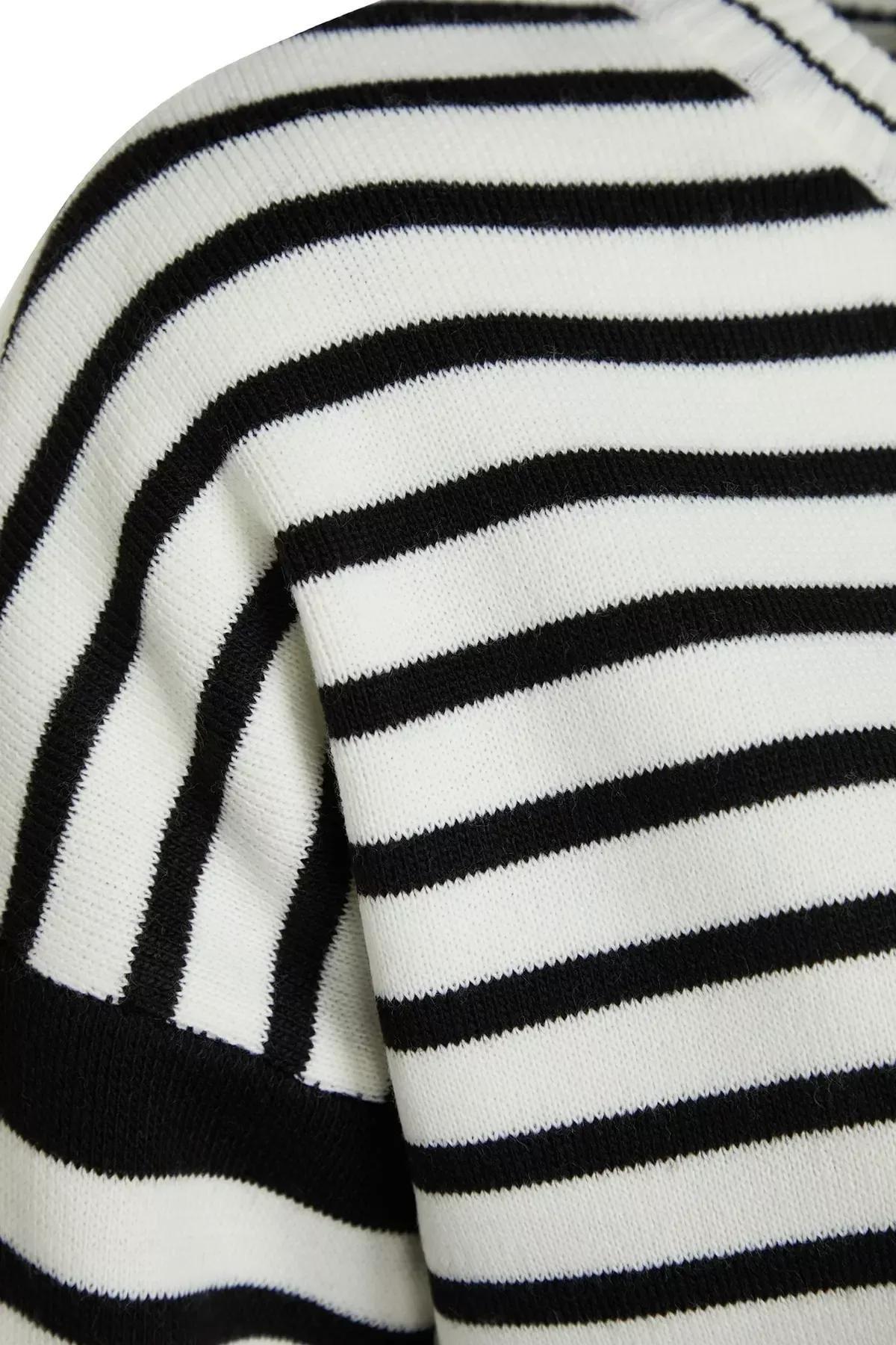 Black Oversize Off-Shoulder Co-Ord Set, BLACK, large image number 7