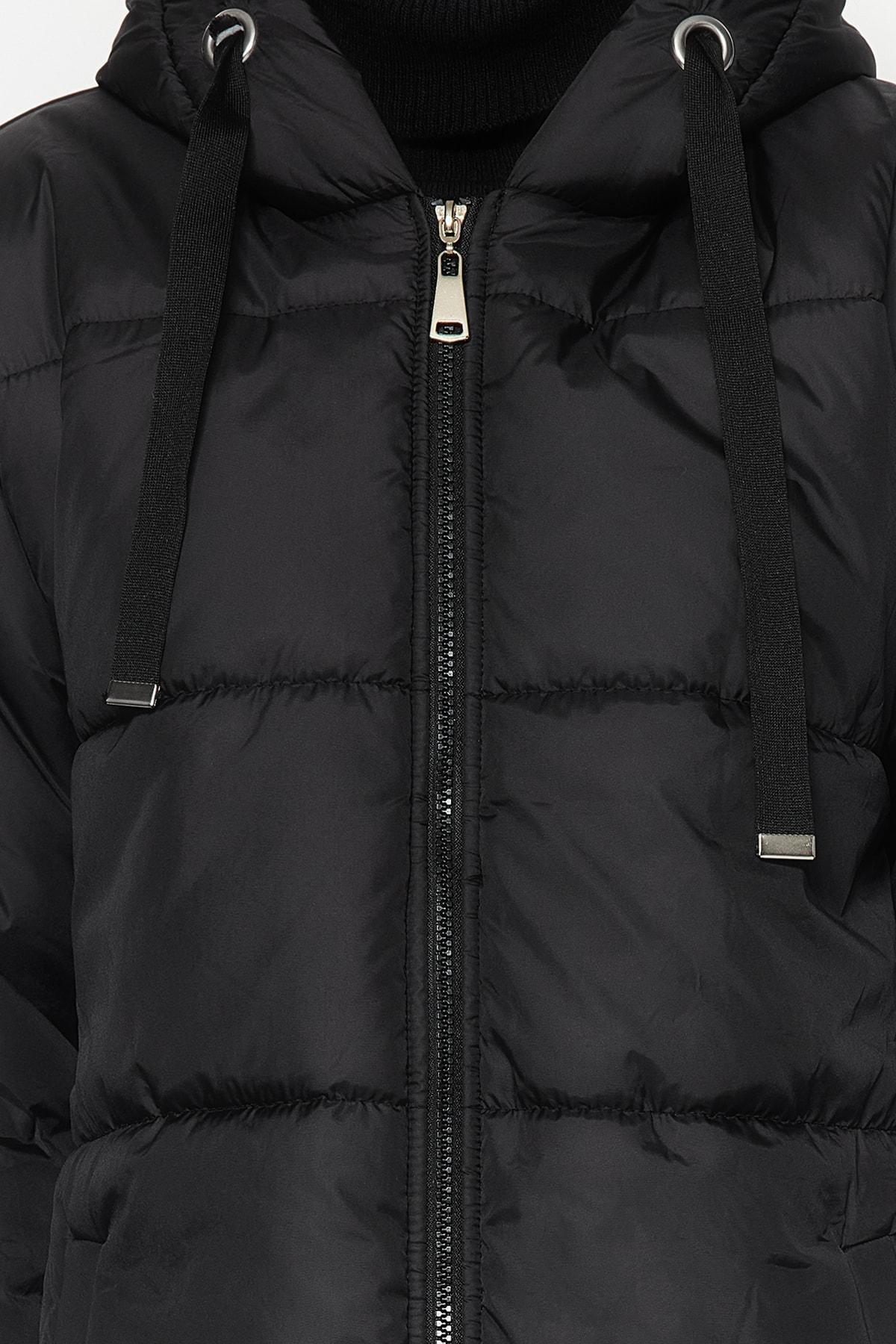 Black Puffer Hooded Jacket, , large image number 3