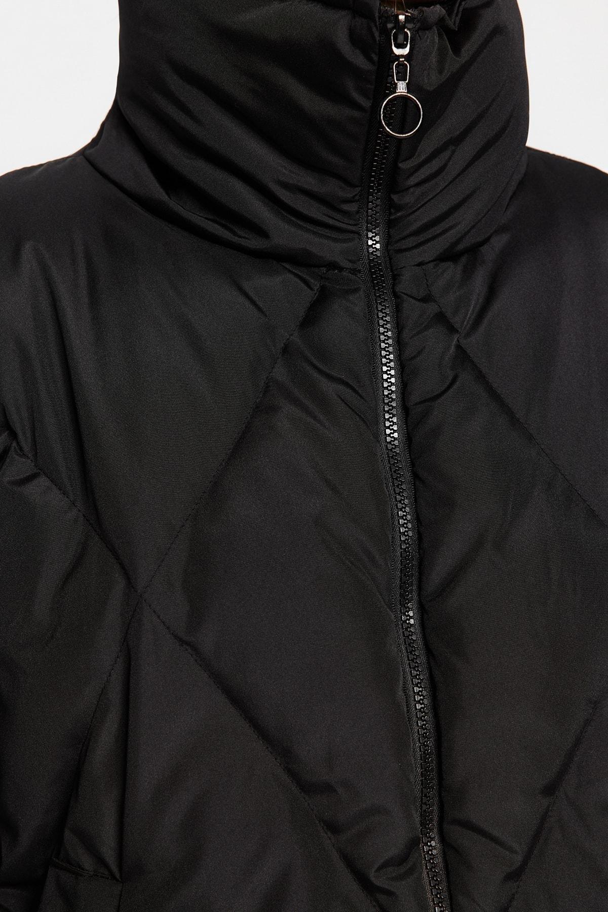 Black Puffer Jacket, , large image number 3