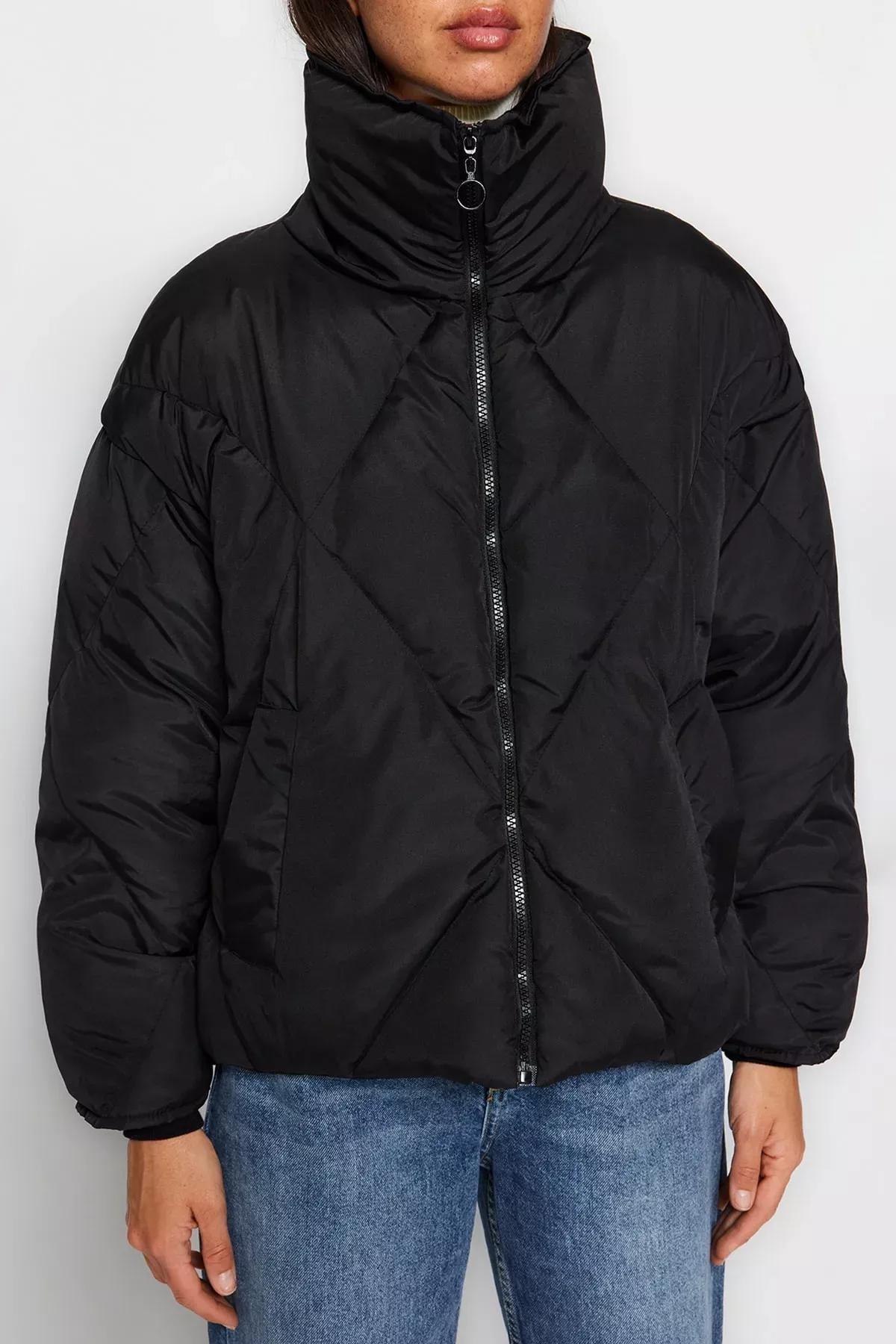 Black Puffer Jacket, BLACK, large image number 3