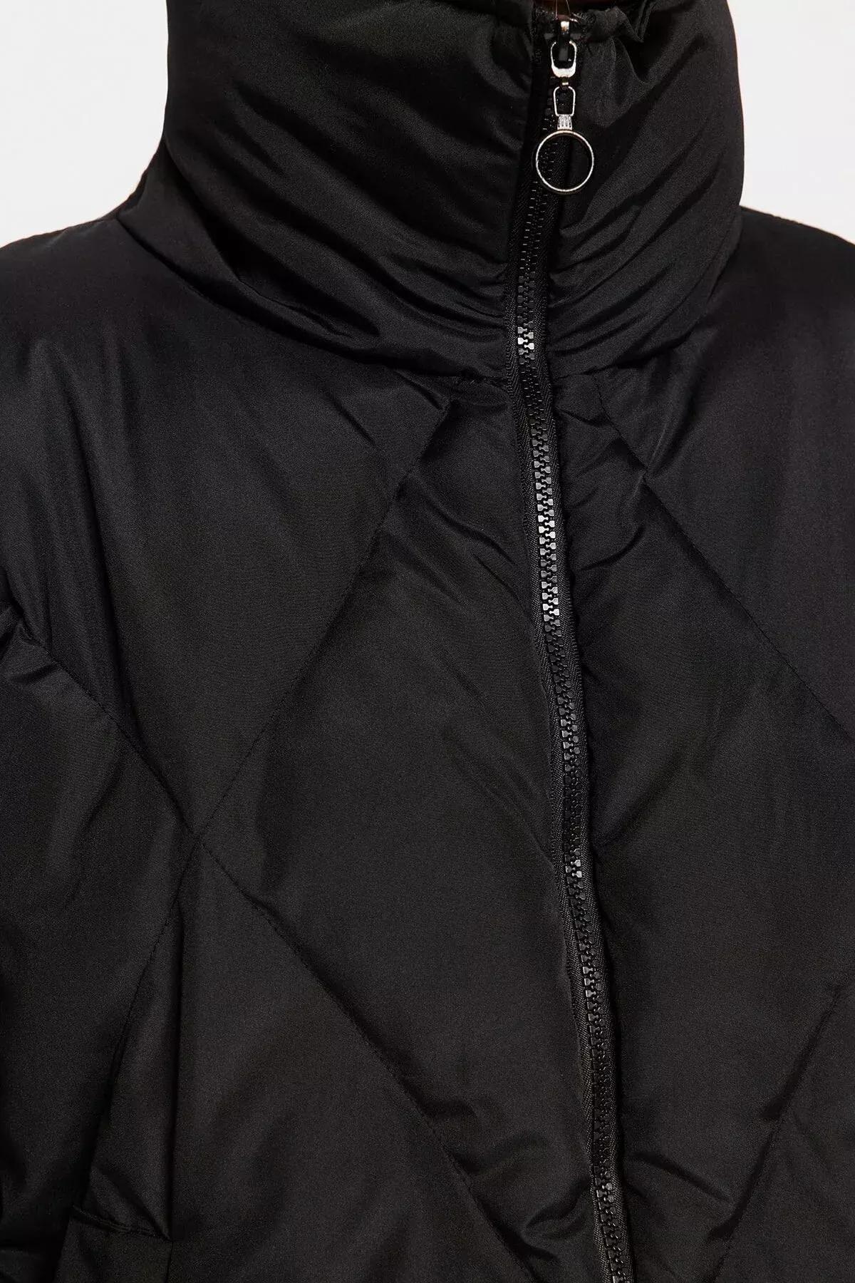 Black Puffer Jacket, BLACK, large image number 4