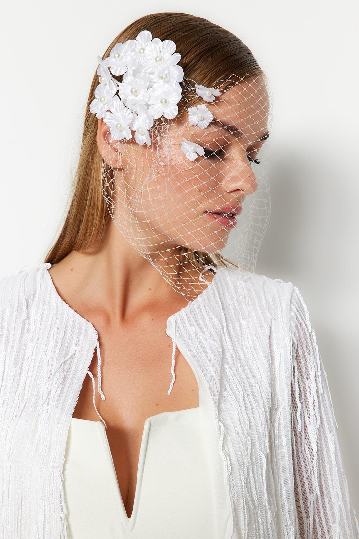Cream Pearl Flower Detailed Bridal Hair Accessory, , large image number 3
