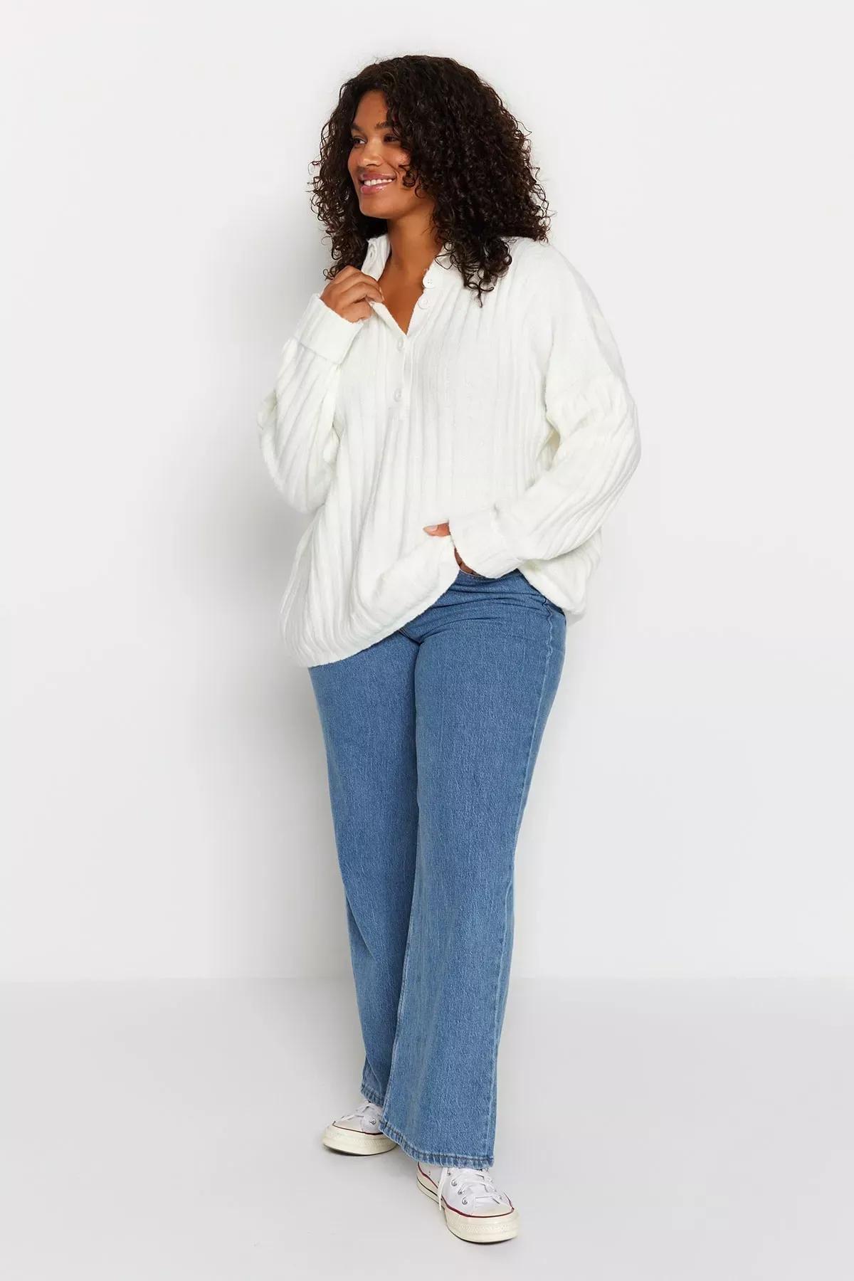 Cream Relaxed Plus Size Sweater, Ecru, large image number 2