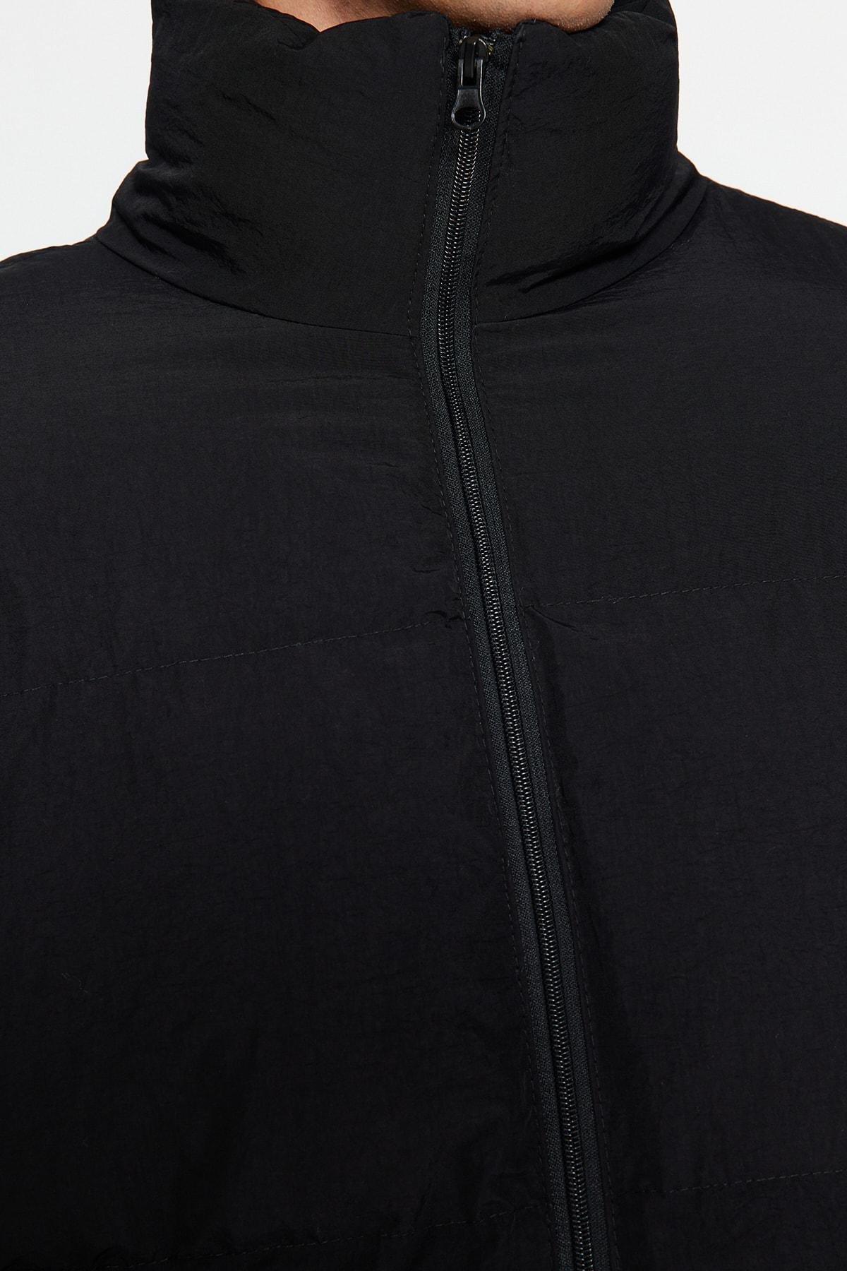 Black Puffer Jacket, , large image number 2