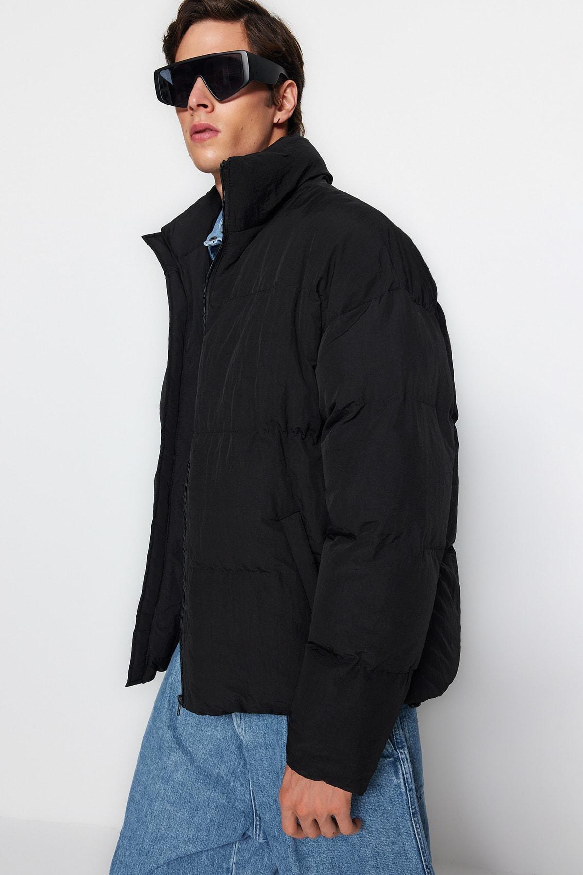 Black Puffer Jacket, , large image number 4