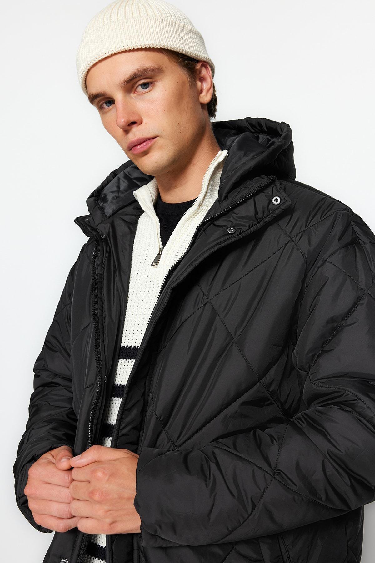 Black Oversized Hooded Lightweight Quilted Coat<br>, , large image number 2