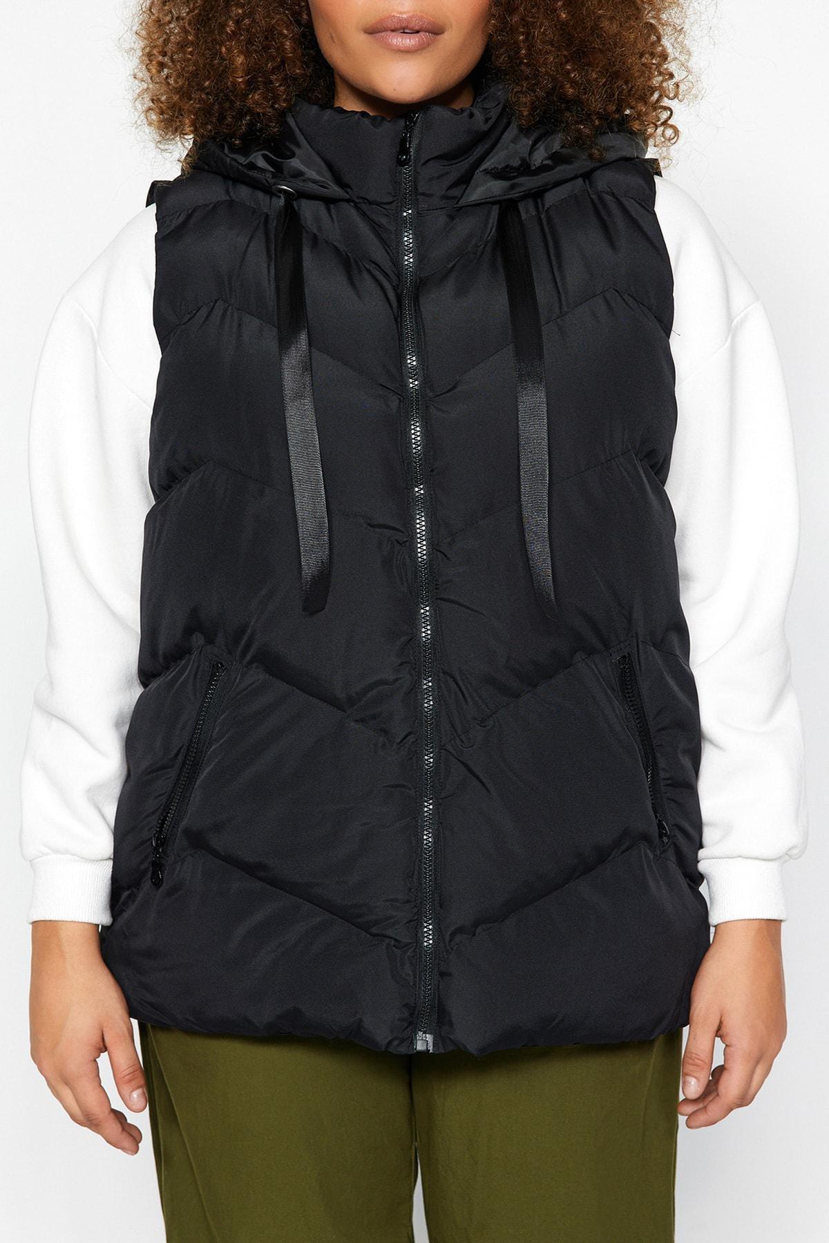 Black Puffer Hooded Plus Size Vest, , large image number 3