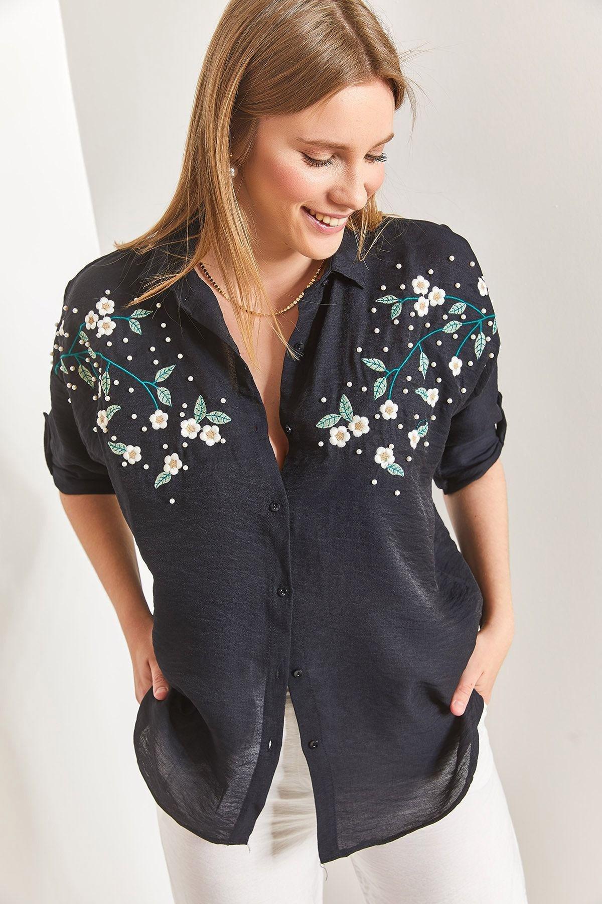 Daisy Embroidered Blouse, C101_5720, large image number 0