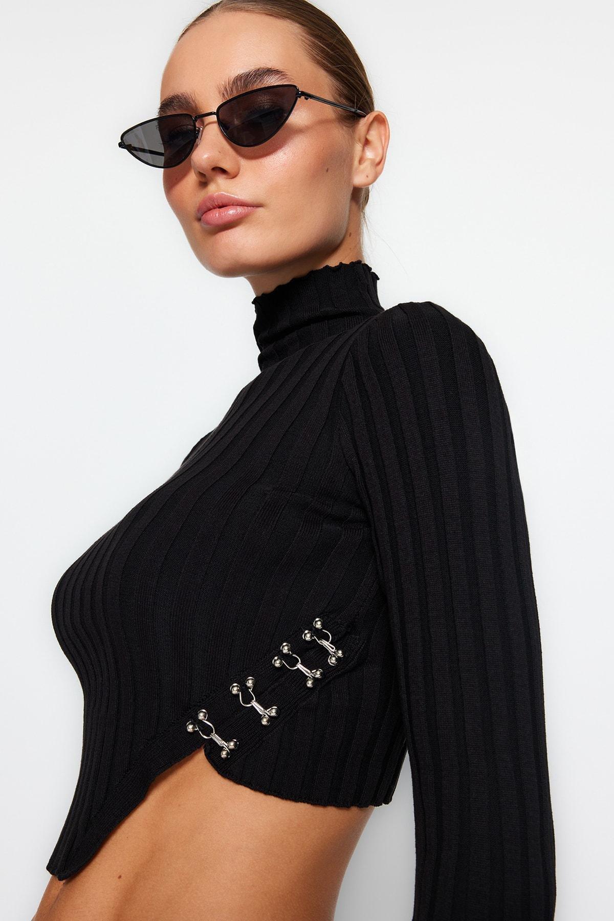Black Super Crop High Neck Sweater, , large image number 2