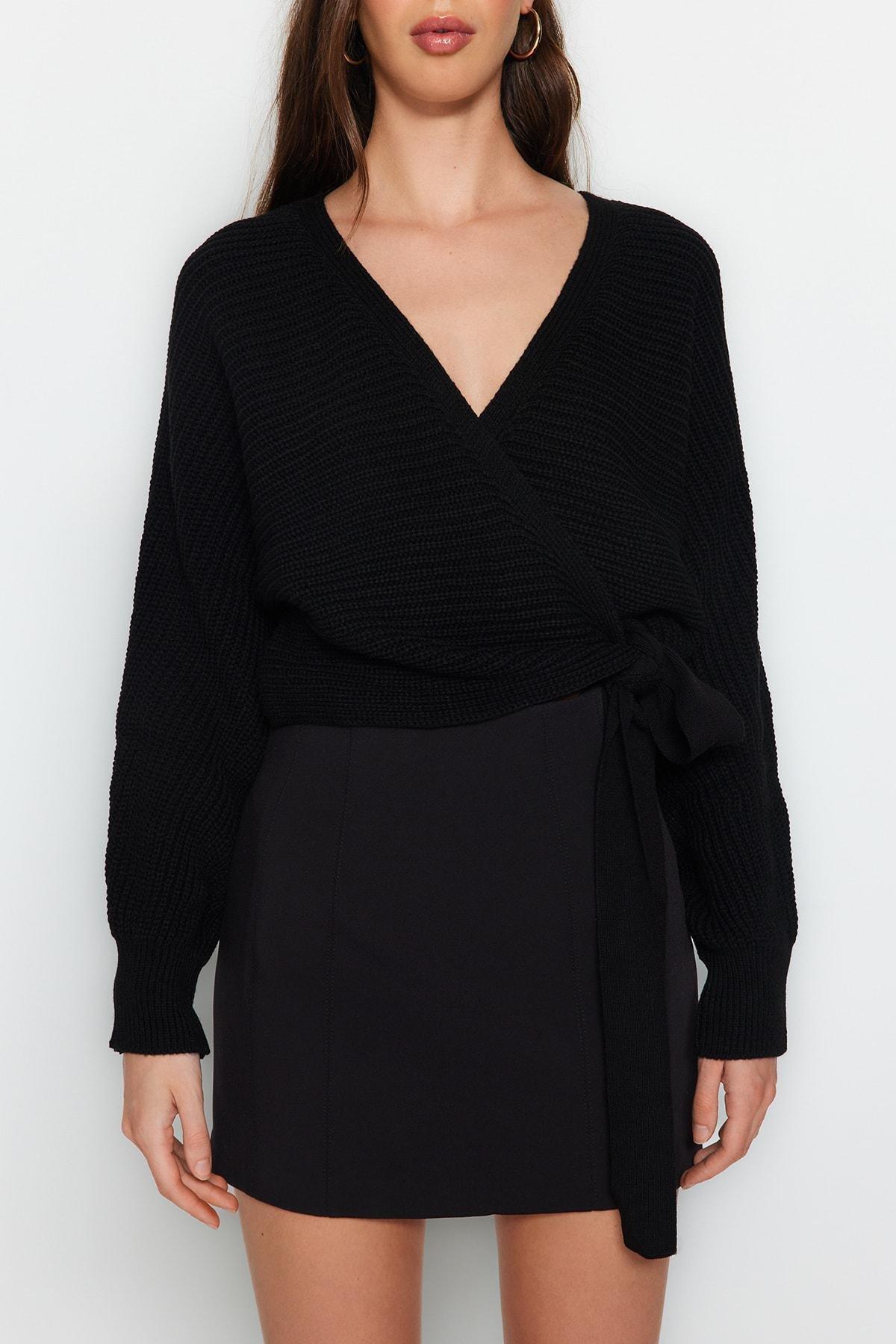 Black V-Neck Sweater, , large image number 3