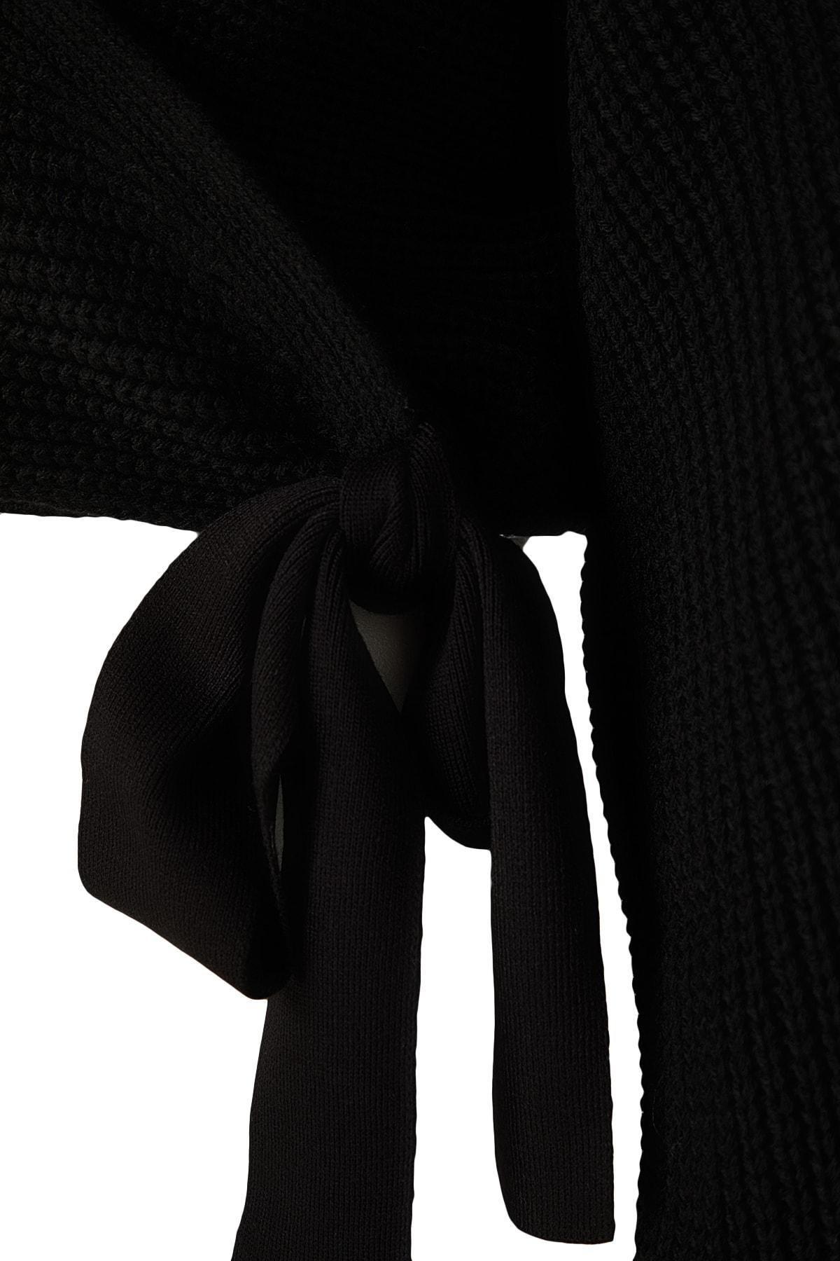 Black V-Neck Sweater, , large image number 6