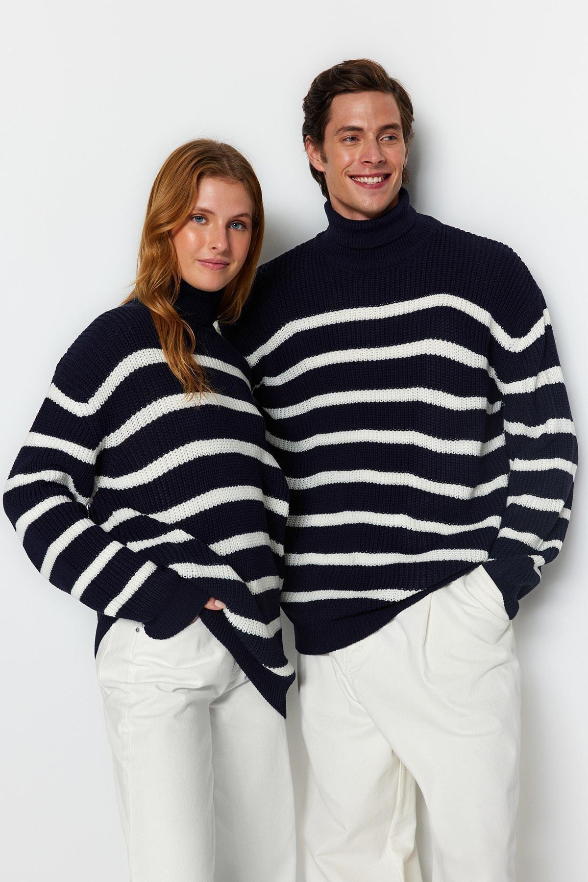 Navy Oversize Off-Shoulder Sweater, , large image number 0