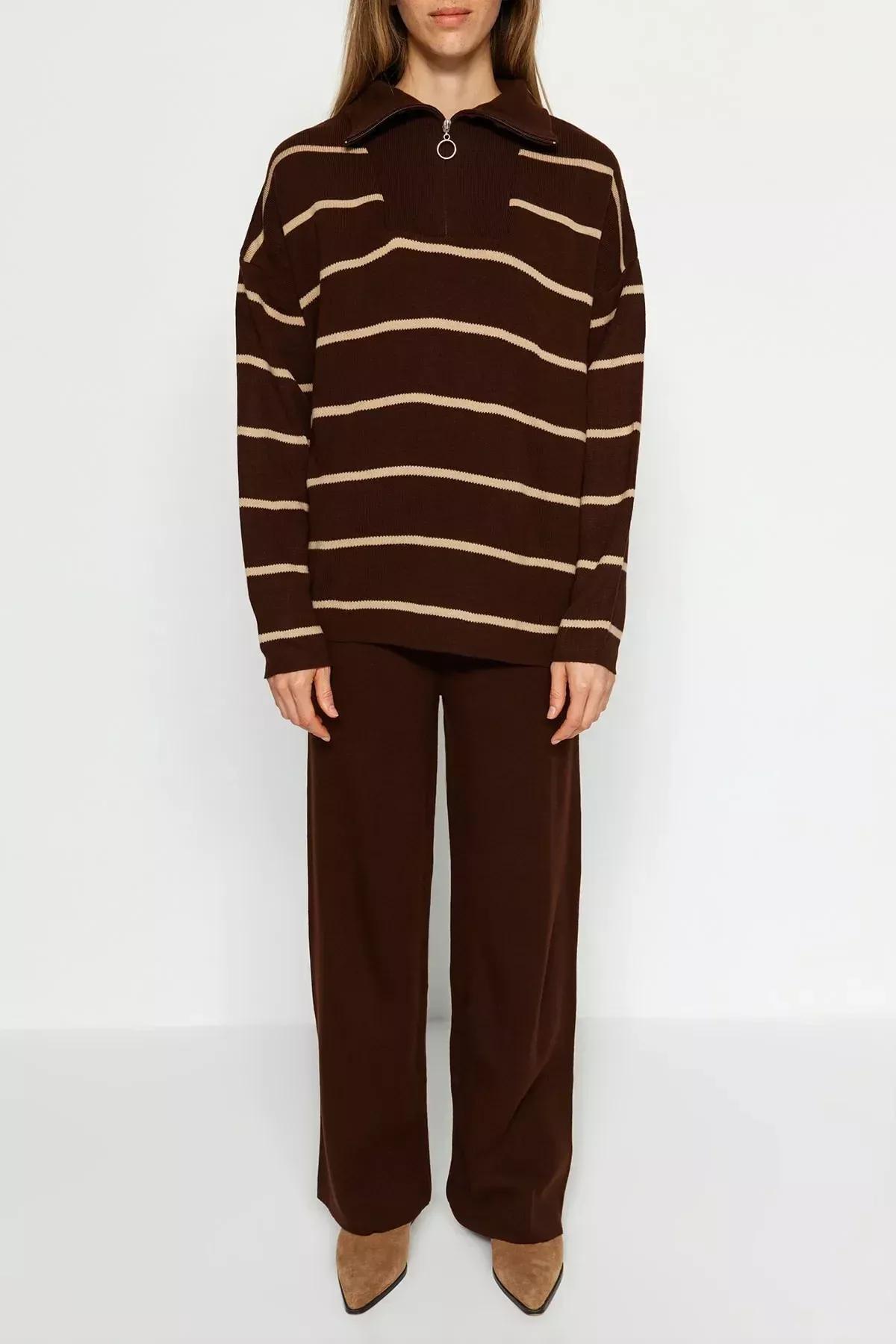 Brown Wide Fit Knitwear Co-Ord Set, Brown, large image number 3