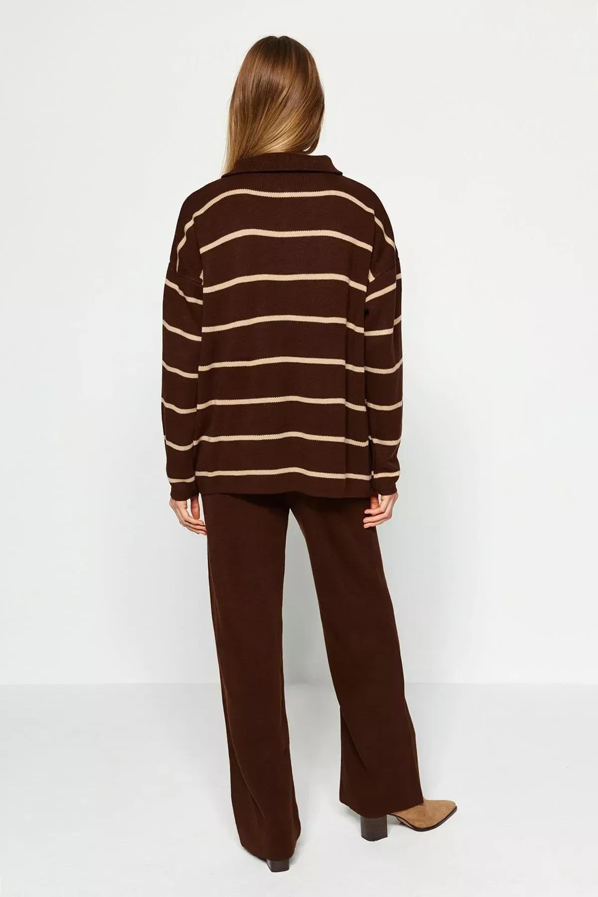 Brown Wide Fit Knitwear Co-Ord Set, , large image number 4