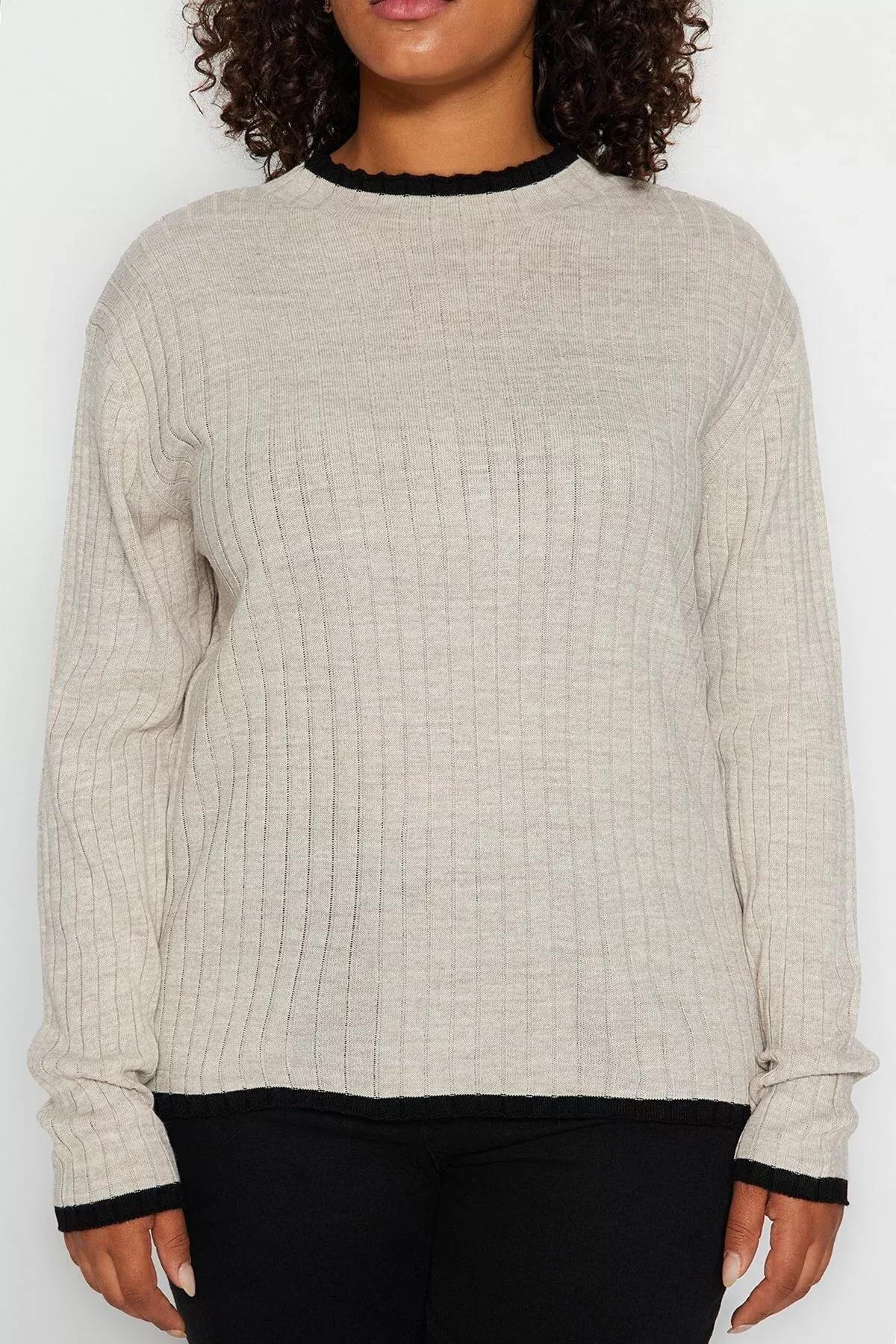 Beige Collared Plus Size Sweater, Beige, large image number 4