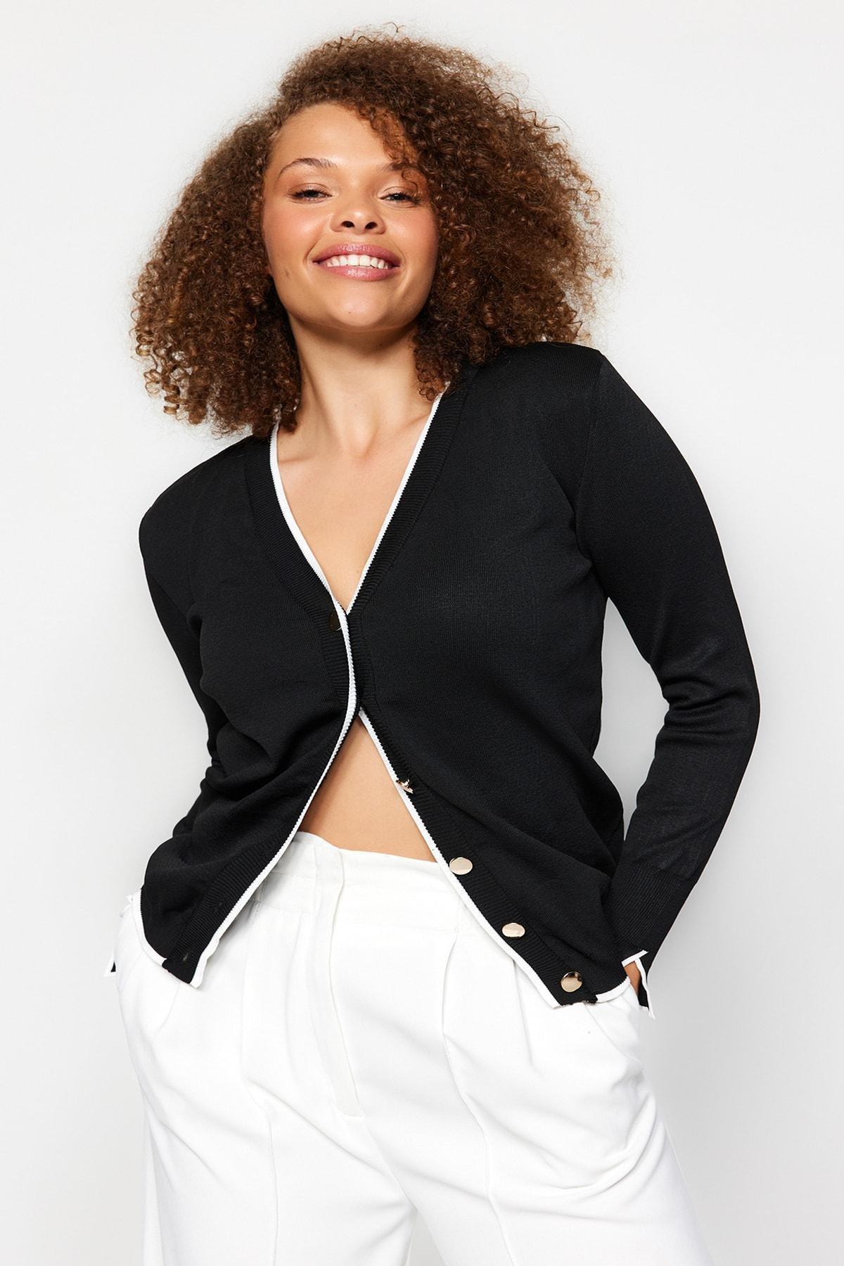 Black V-Neck Plus Size Cardigan, , large image number 1