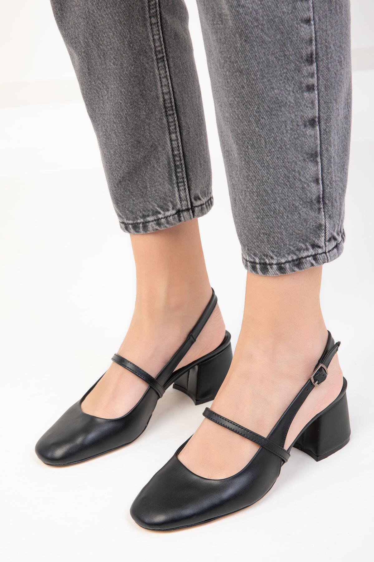Black Classic Heeled Shoes, , large image number 3