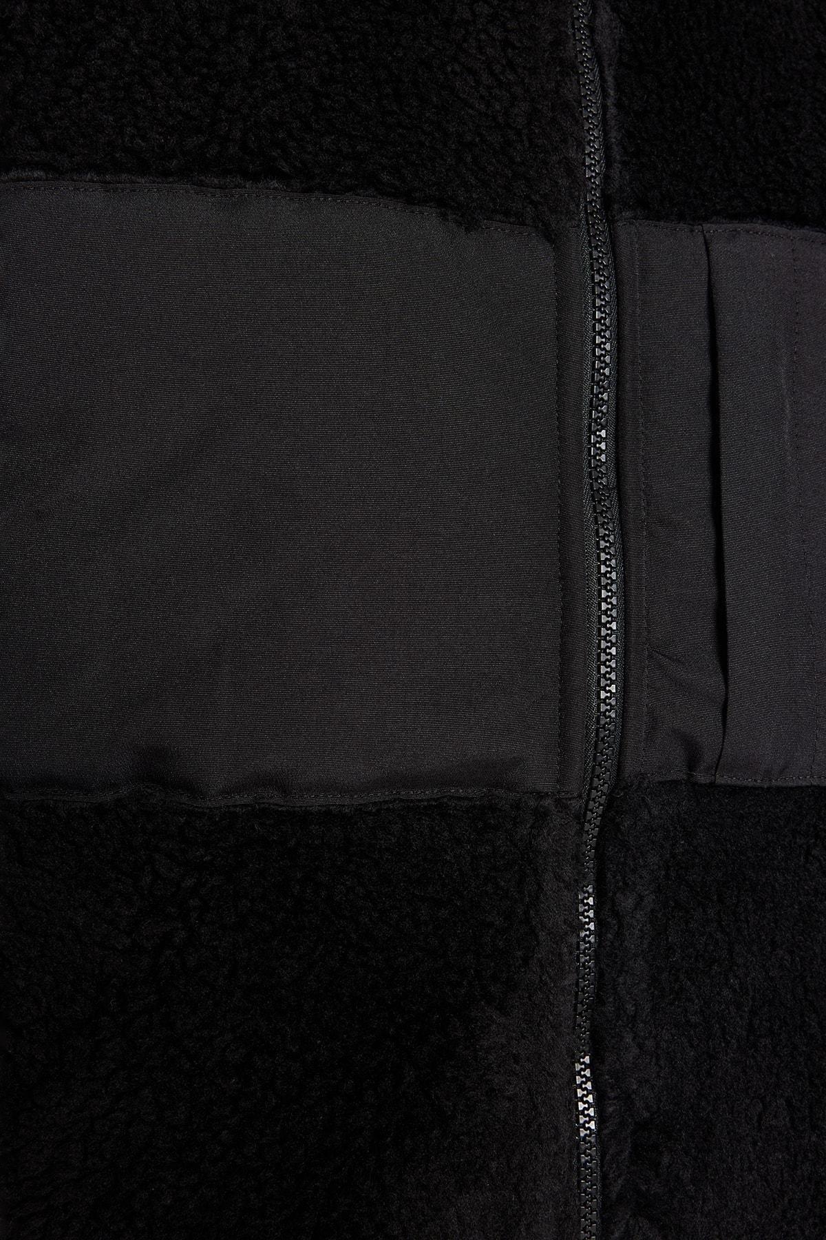 Black Colour Block Vest, , large image number 4