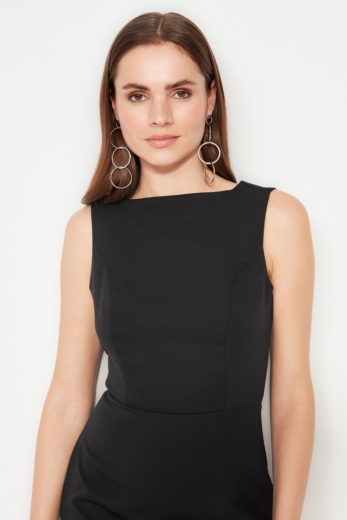 Trendyol - Black Bodycon Midi Dress