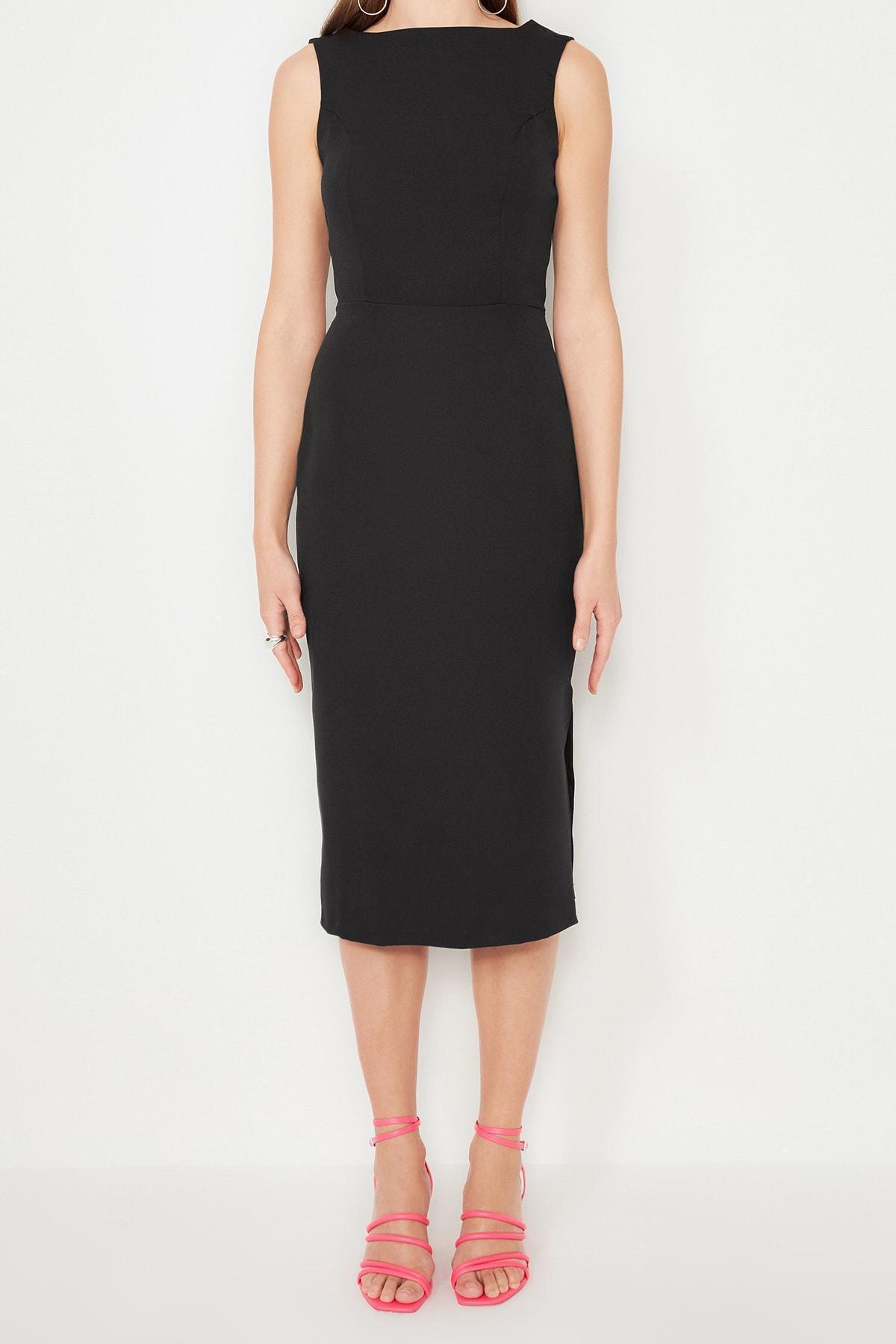 Trendyol - Black Bodycon Midi Dress