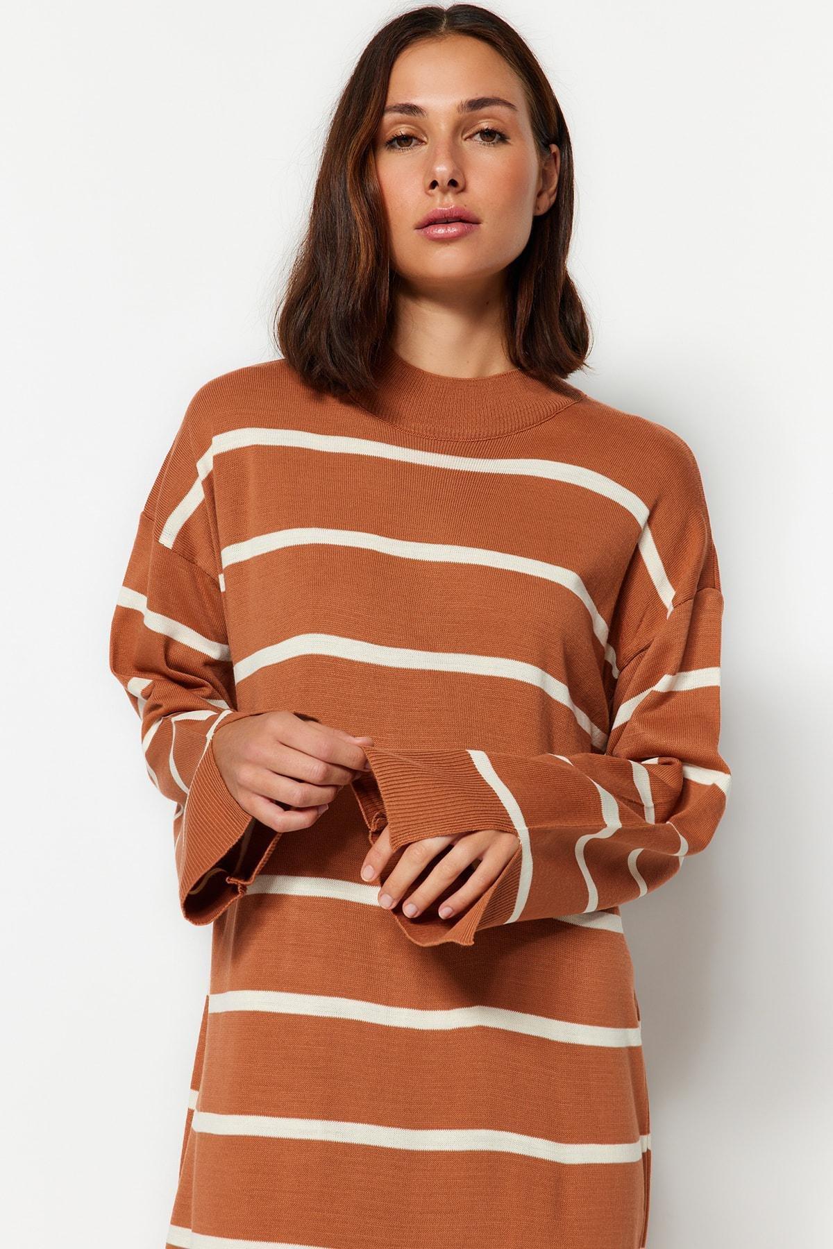 Brown Striped Knitwear Dress, , large image number 3