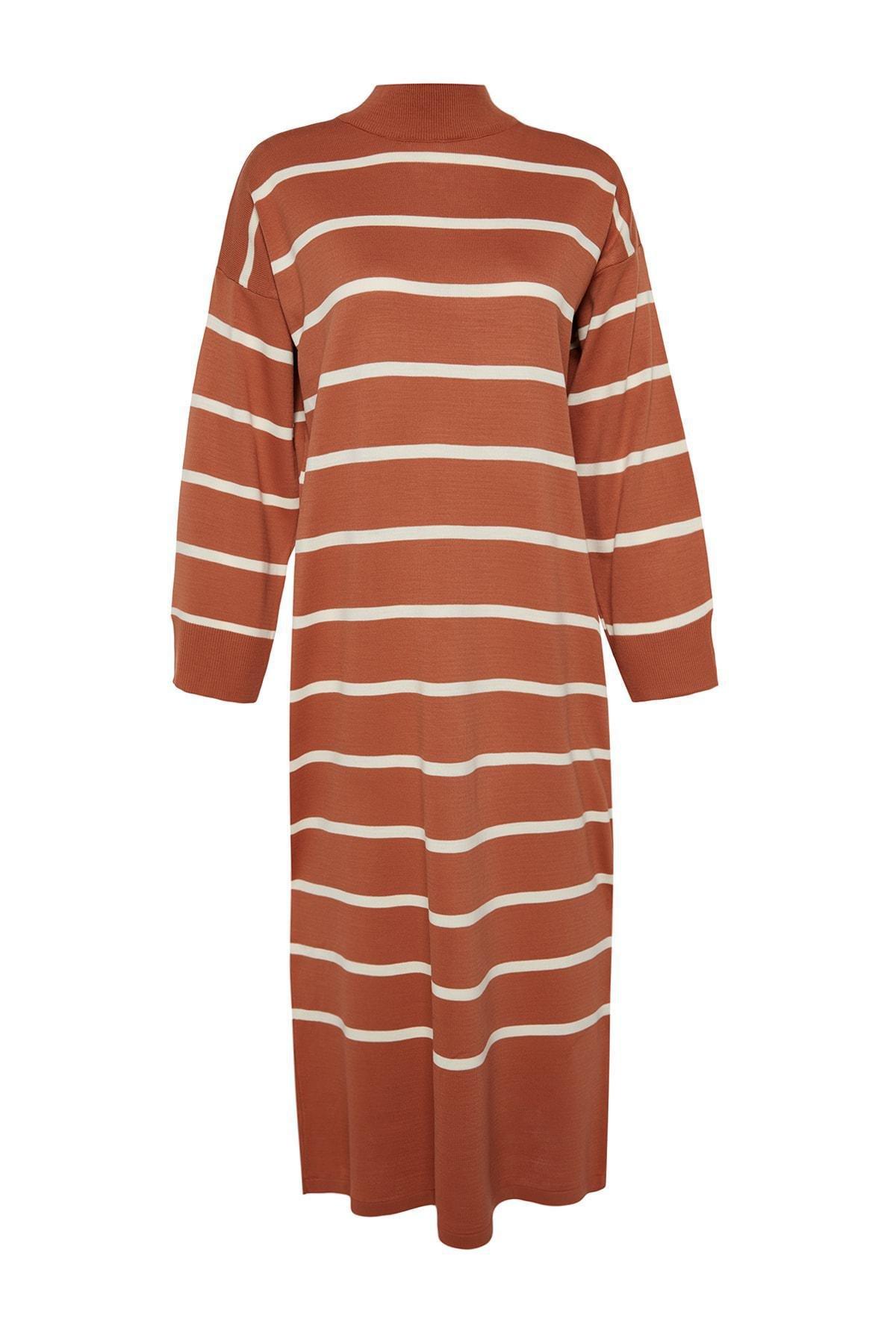 Brown Striped Knitwear Dress, , large image number 4