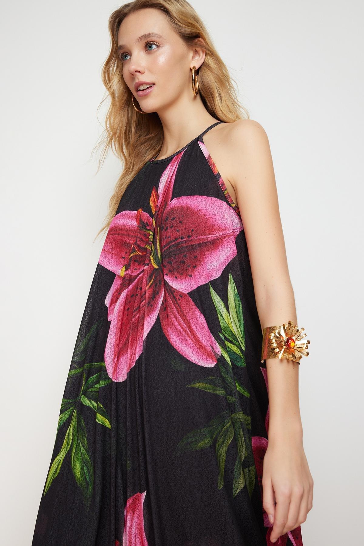 Black Halter Neck Printed Knitted Maxi Dress, , large image number 1