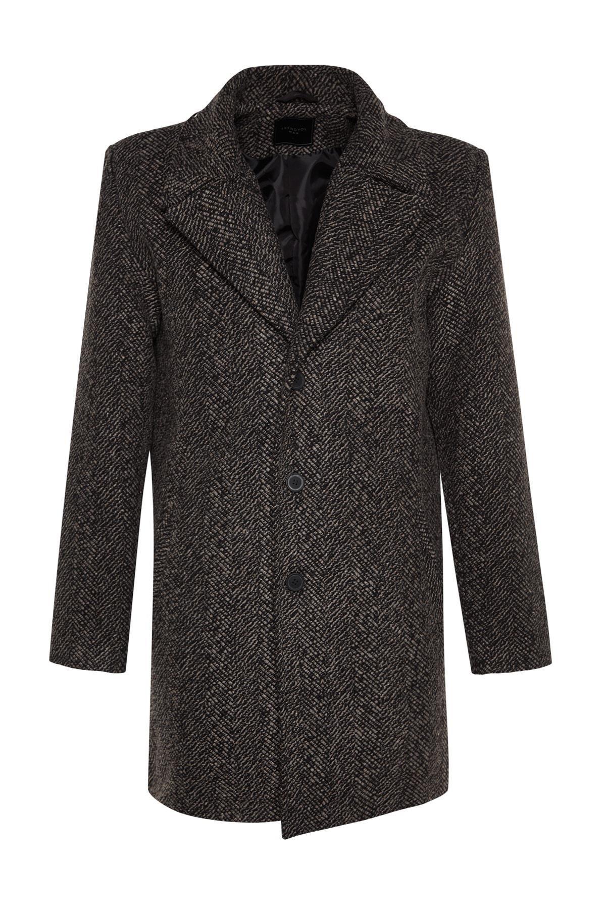 Trendyol - Brown Regular Stamped Coat.<br>