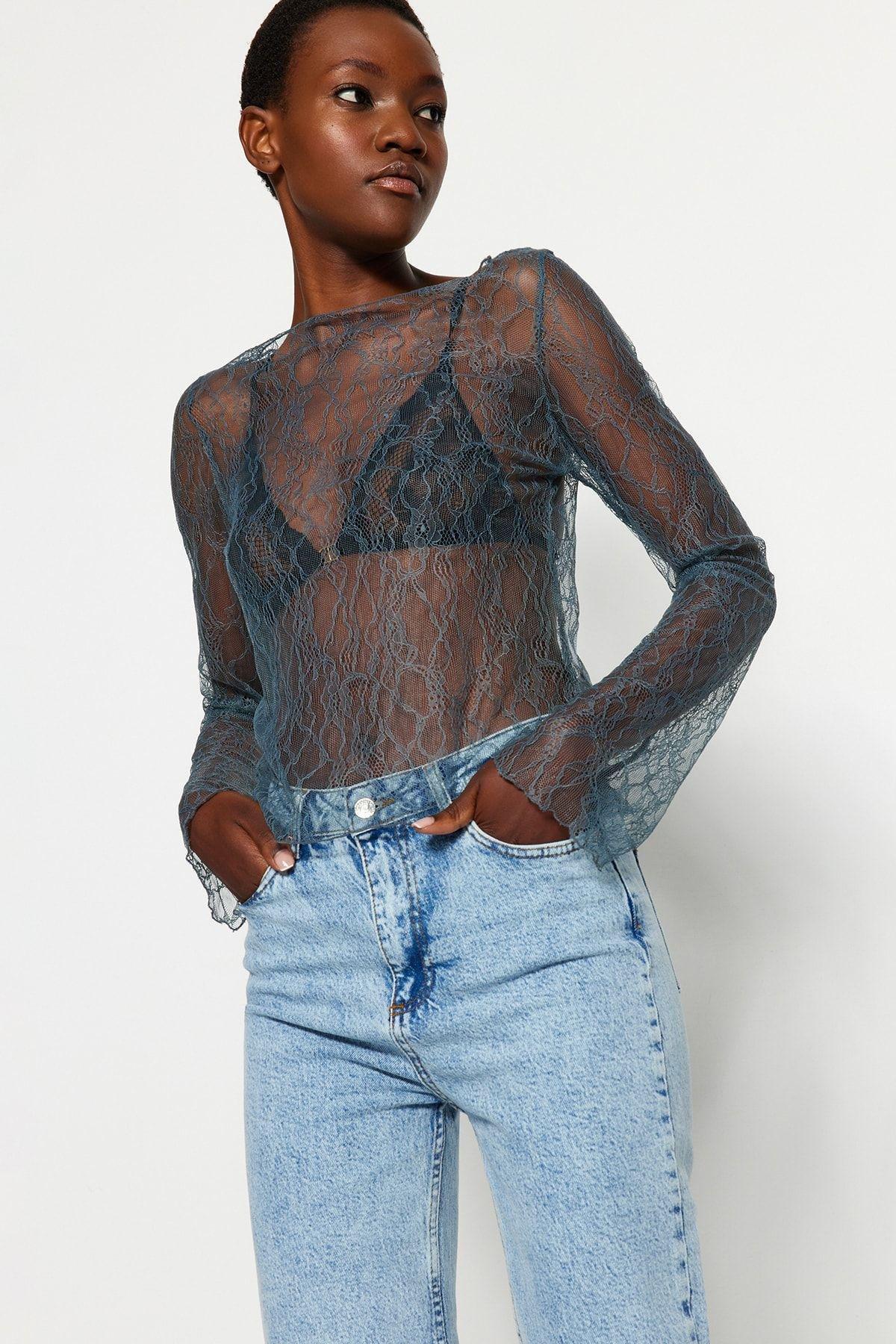 Grey Fitted Crewneck Lace Flexible Blouse, , large image number 0