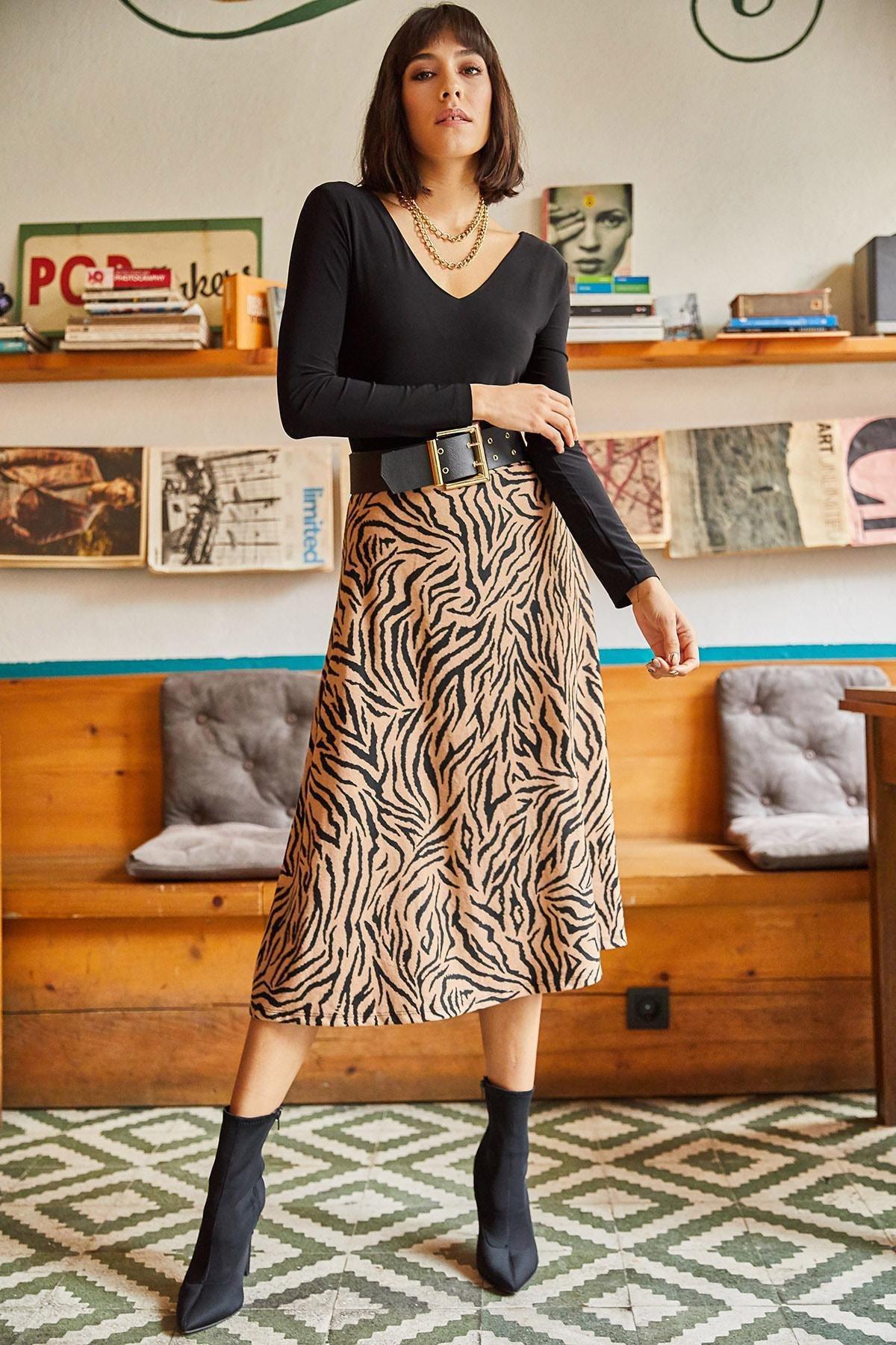 Green Textured Printed A-Line Skirt, , large image number 2