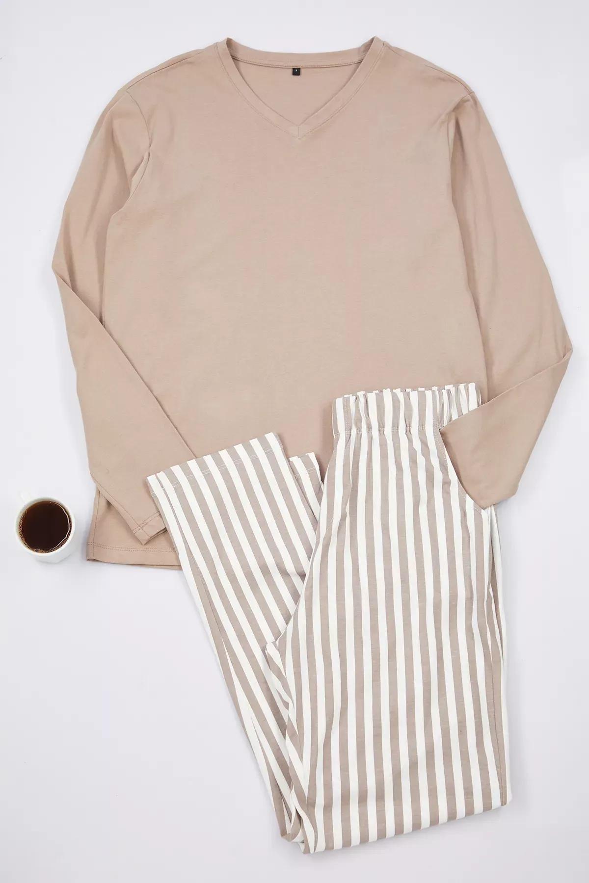 Red Striped Knitted Pyjamas Set, Mink, medium