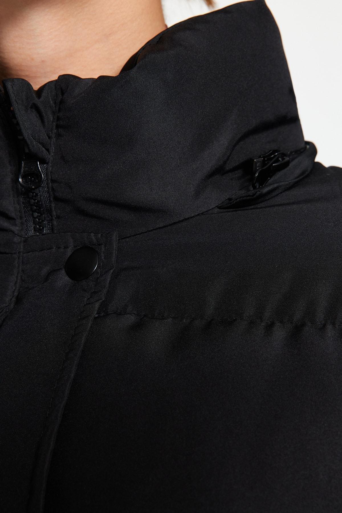 Black Hooded Water Repellent Inflatable Coat, , large image number 6