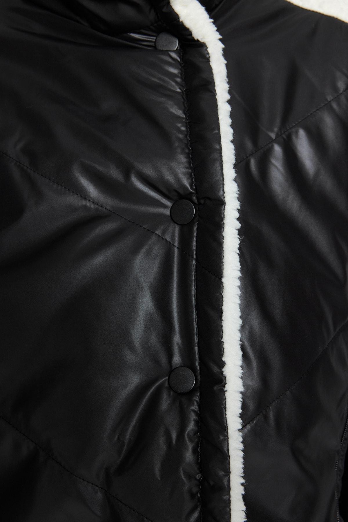 Black Oversized Plush Detailed Puffy Coat, BLACK, large image number 3