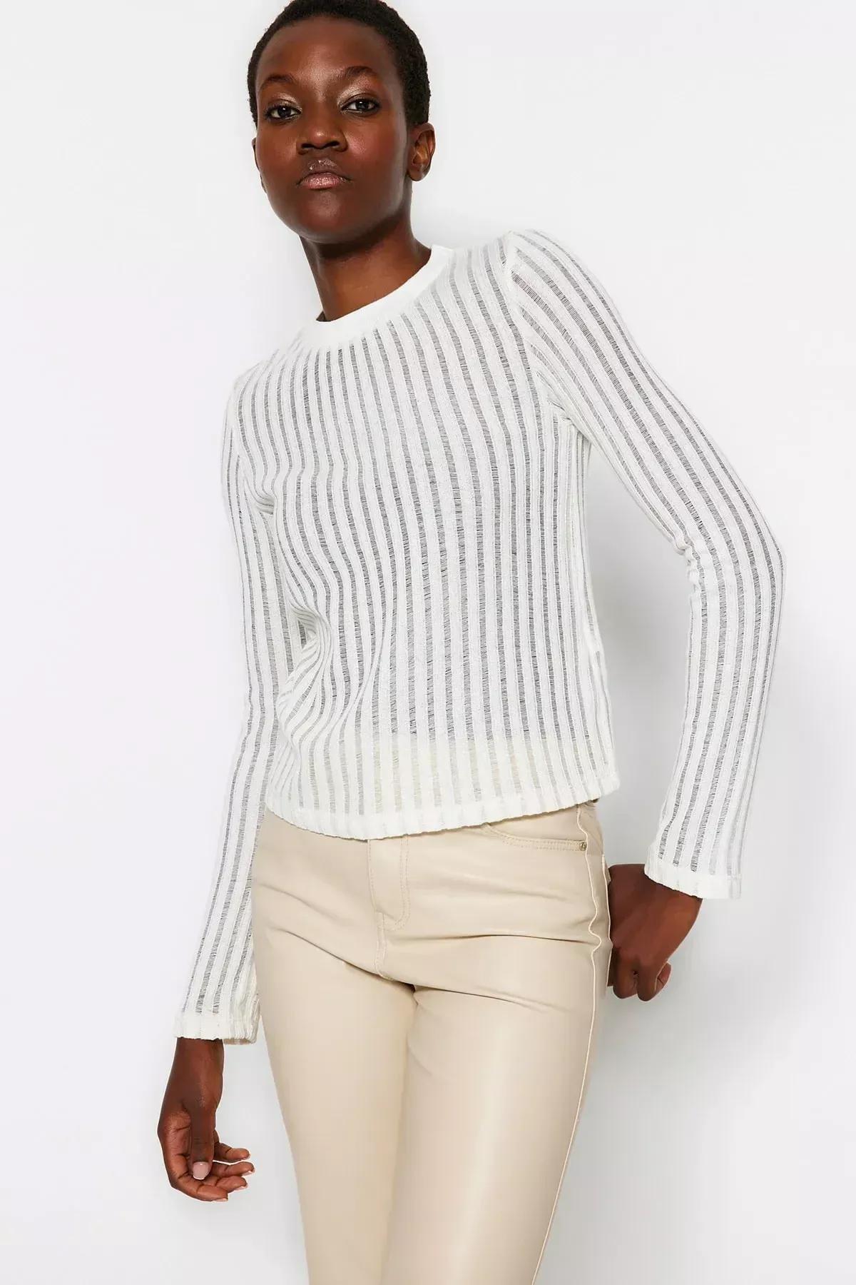 بلوزة مُحاكة بتصميم شفاف، كريمي, Ecru, large image number 0