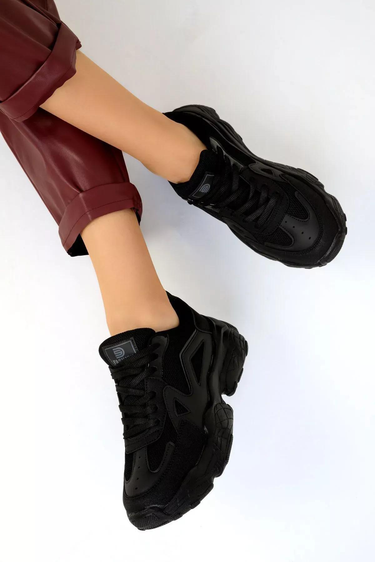 Black Casual Sneakers, , large image number 2