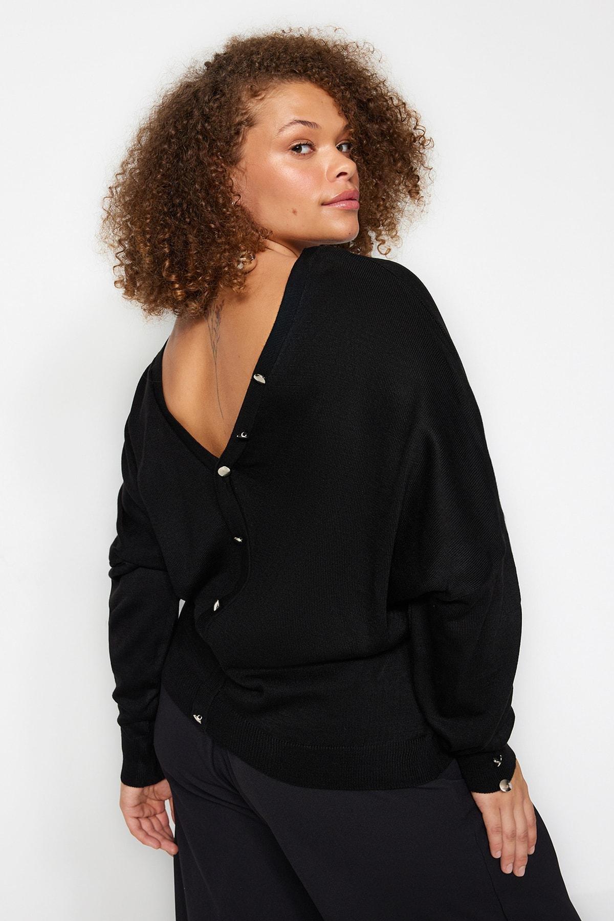 Black Relaxed Fit Plus Size Sweater, , large image number 0
