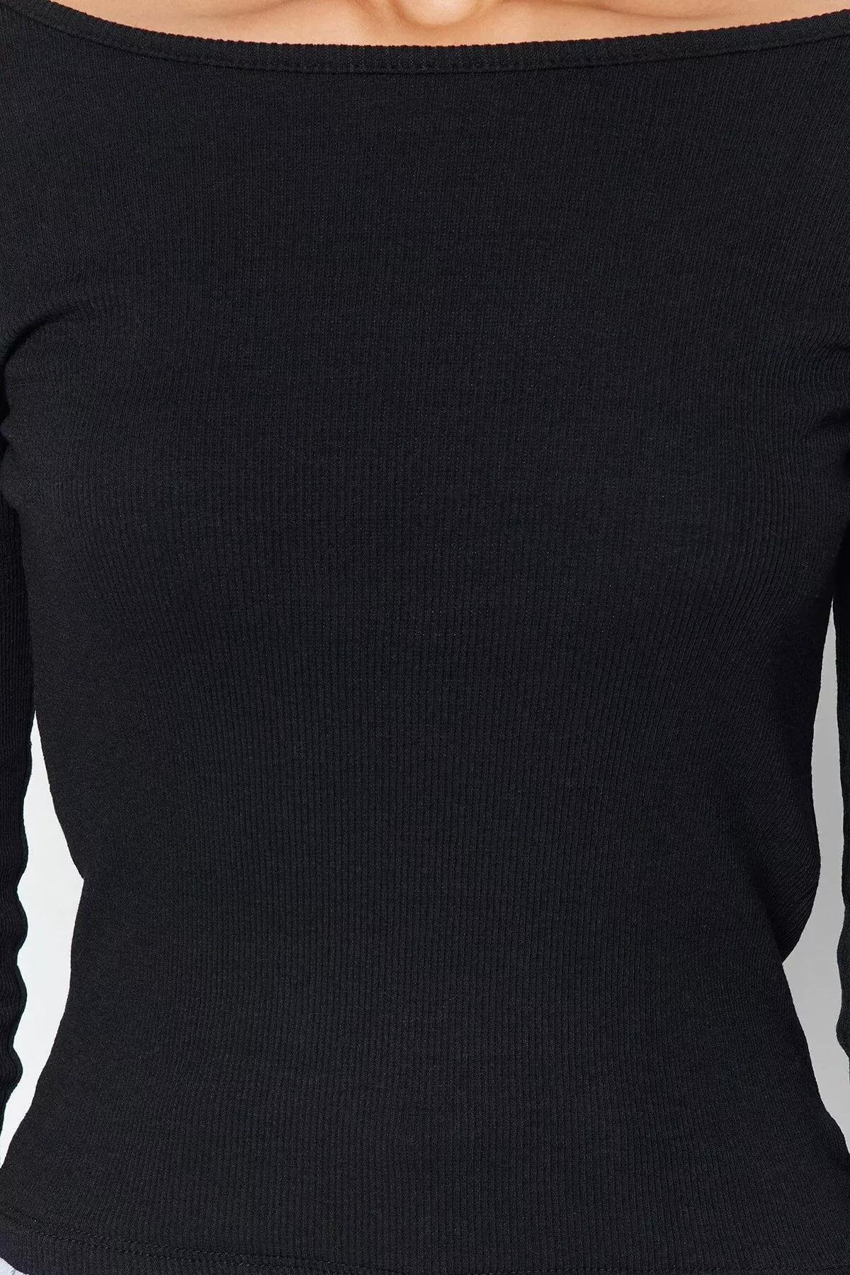 Black Low-Cut Back Fitted Knitted Blouse, BLACK, large image number 6