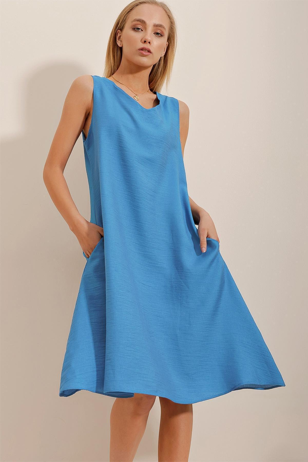 Navy V-Neck A-Line Dress, , large image number 1