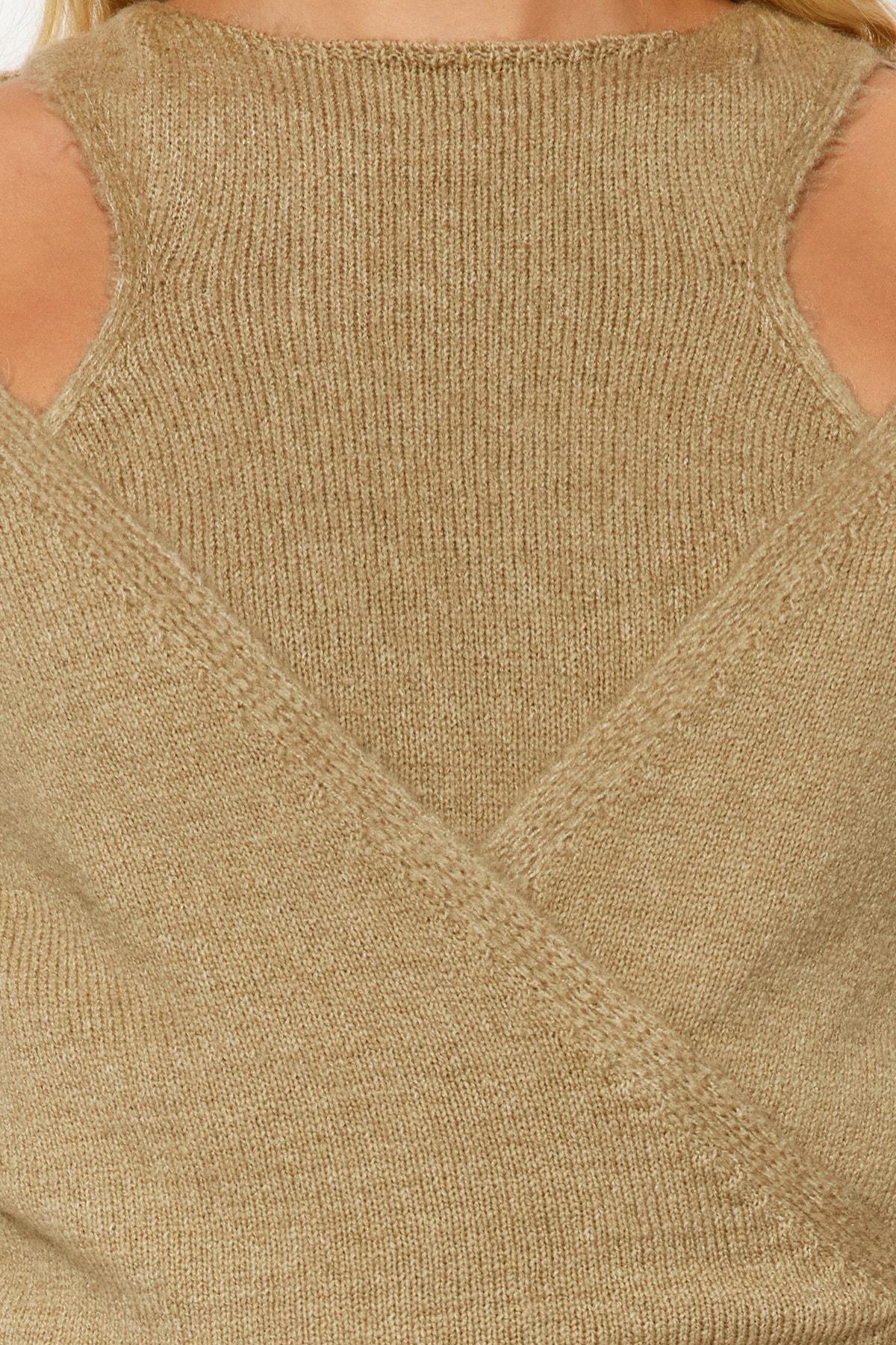 Trendyol - Beige Textured Blouse Sweater Suit