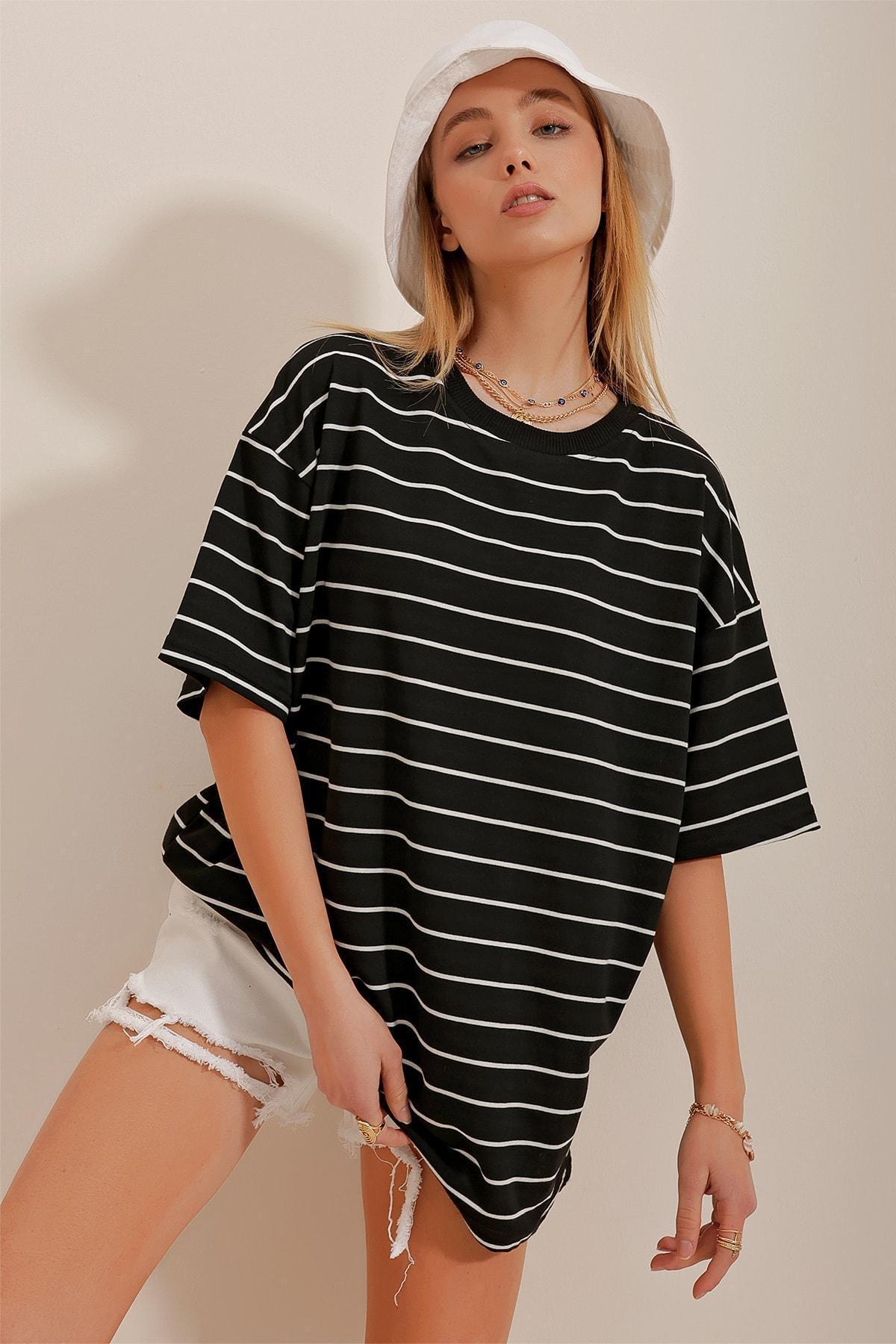 Black Striped Crew Neck Oversize T-Shirt, , large image number 1