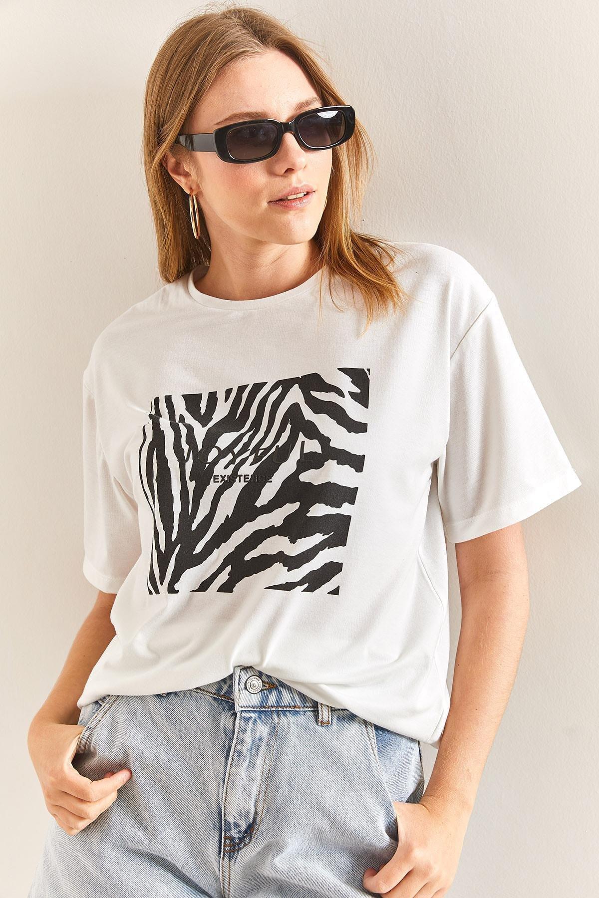 Black Patterned Combed Cotton Tshirt, , large image number 3