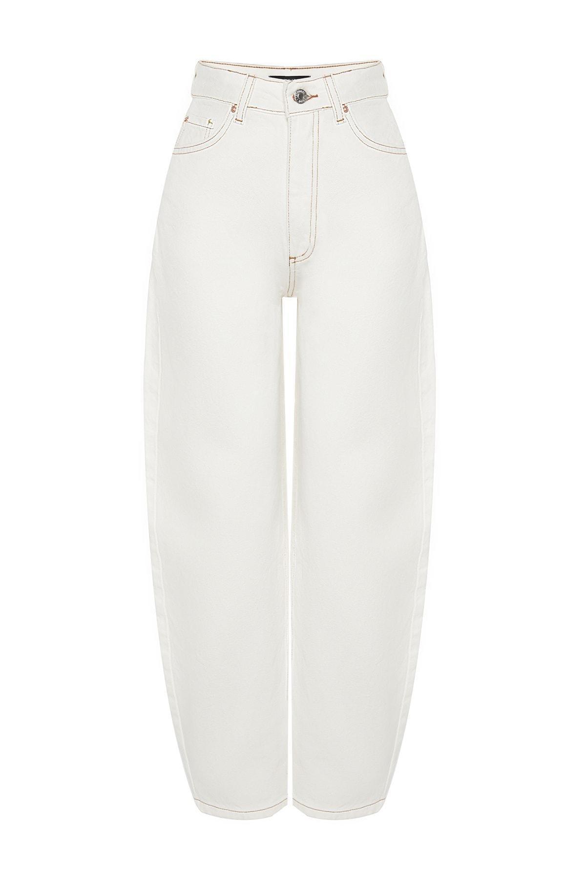 Trendyol - White Boyfriend Jeans